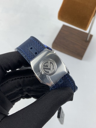 Franck Muller Vanguard Yachting Custom Diamond detail 7