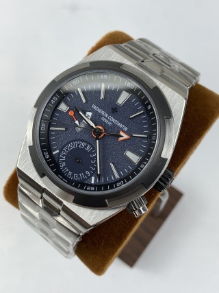 Vacheron Constantin Overseas Dual Time 7900V detail 3
