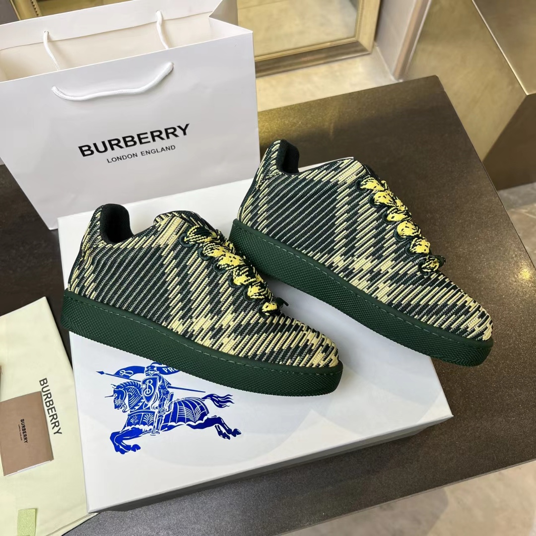 Burberry 2024 Italian-Manufactured Ballistic Nylon Sneakers with Unique Design and Features - 图片 3