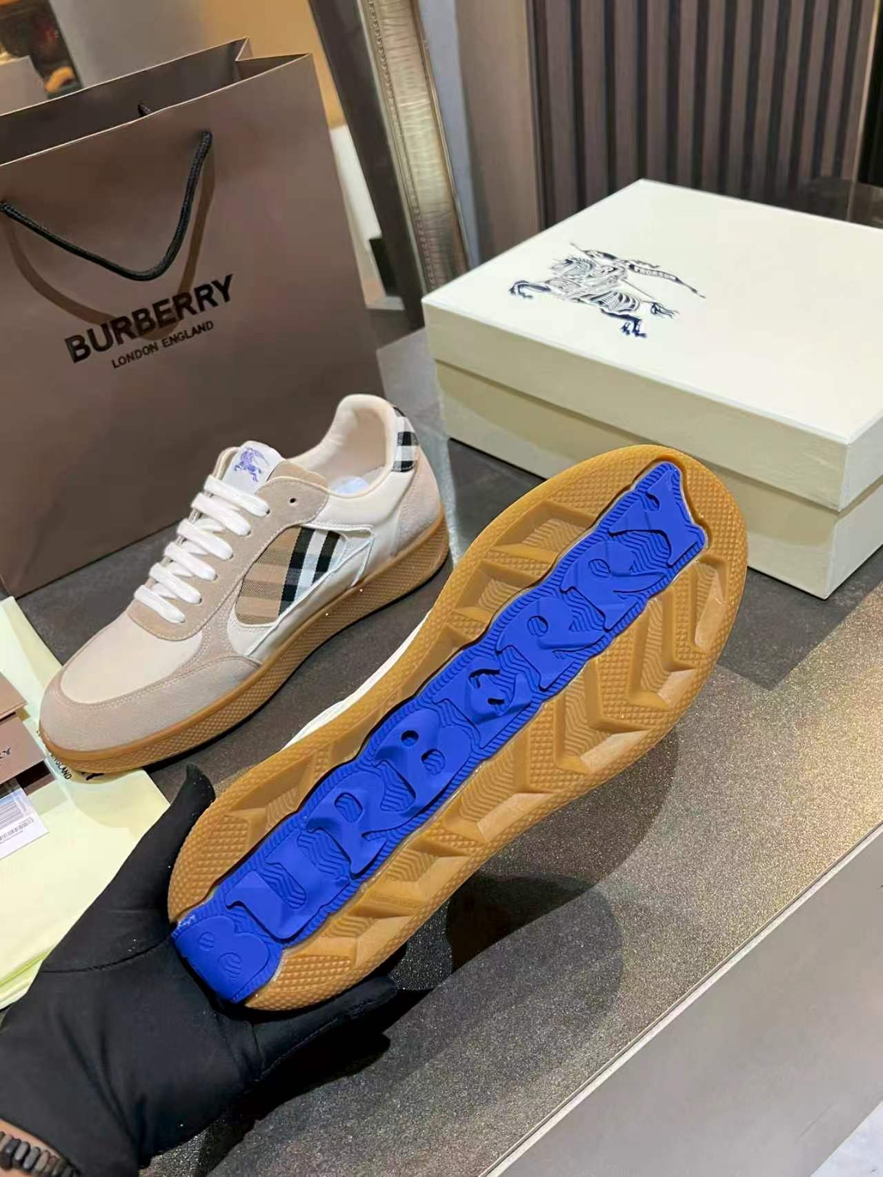 Burberry Vintage Check Panel Low Top Sneakers