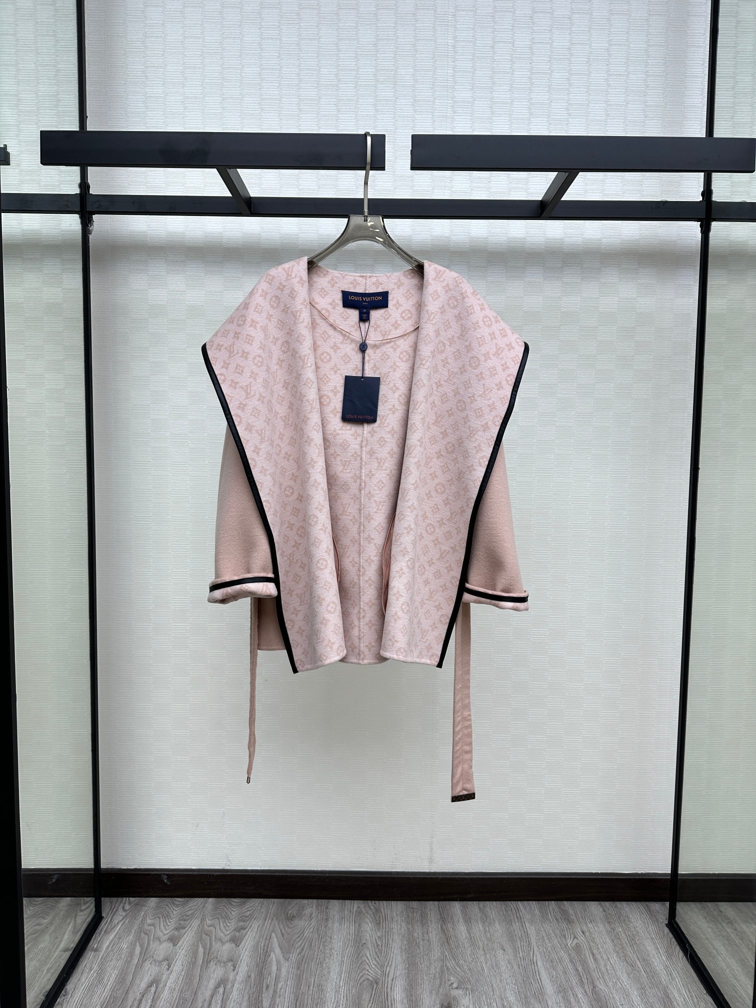 [Cashmere Coats, Furs]Original single ruthless goods women