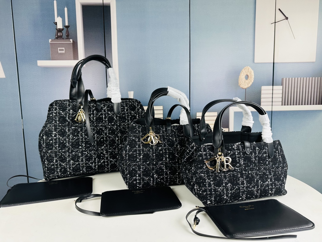 Dior Taschen Handtaschen Schwarz Rindsleder Frühling/Sommer Kollektion Lässig