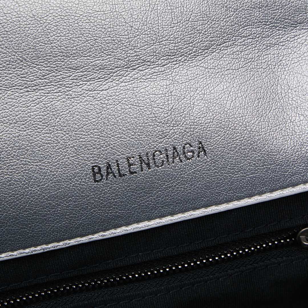 小号银扣。(配盒子)巴黎世家最新长手提沙漏包Balenciaga Hourglass Hourglass