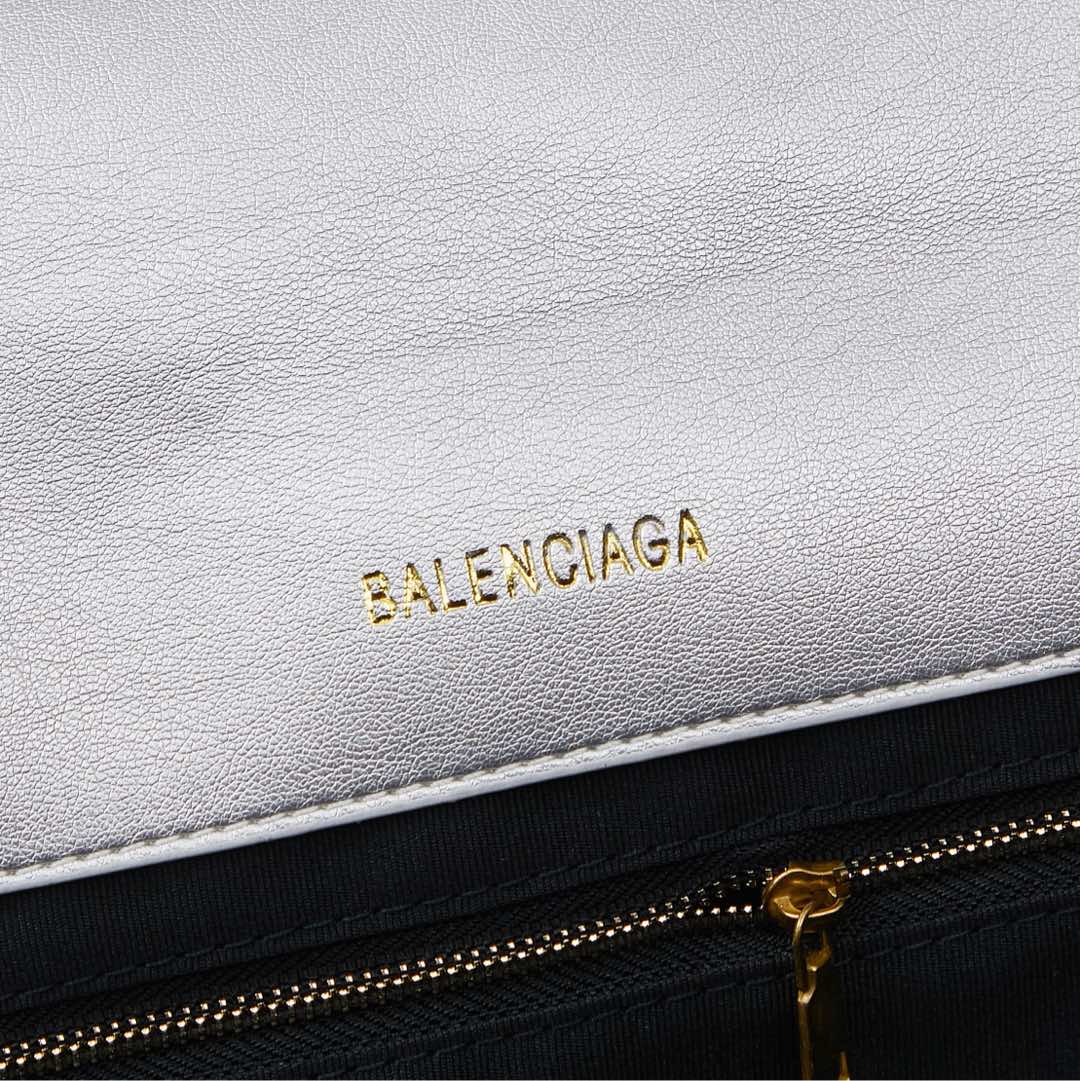 中号金扣。(配盒子)巴黎世家最新长手提沙漏包Balenciaga Hourglass Hourglass