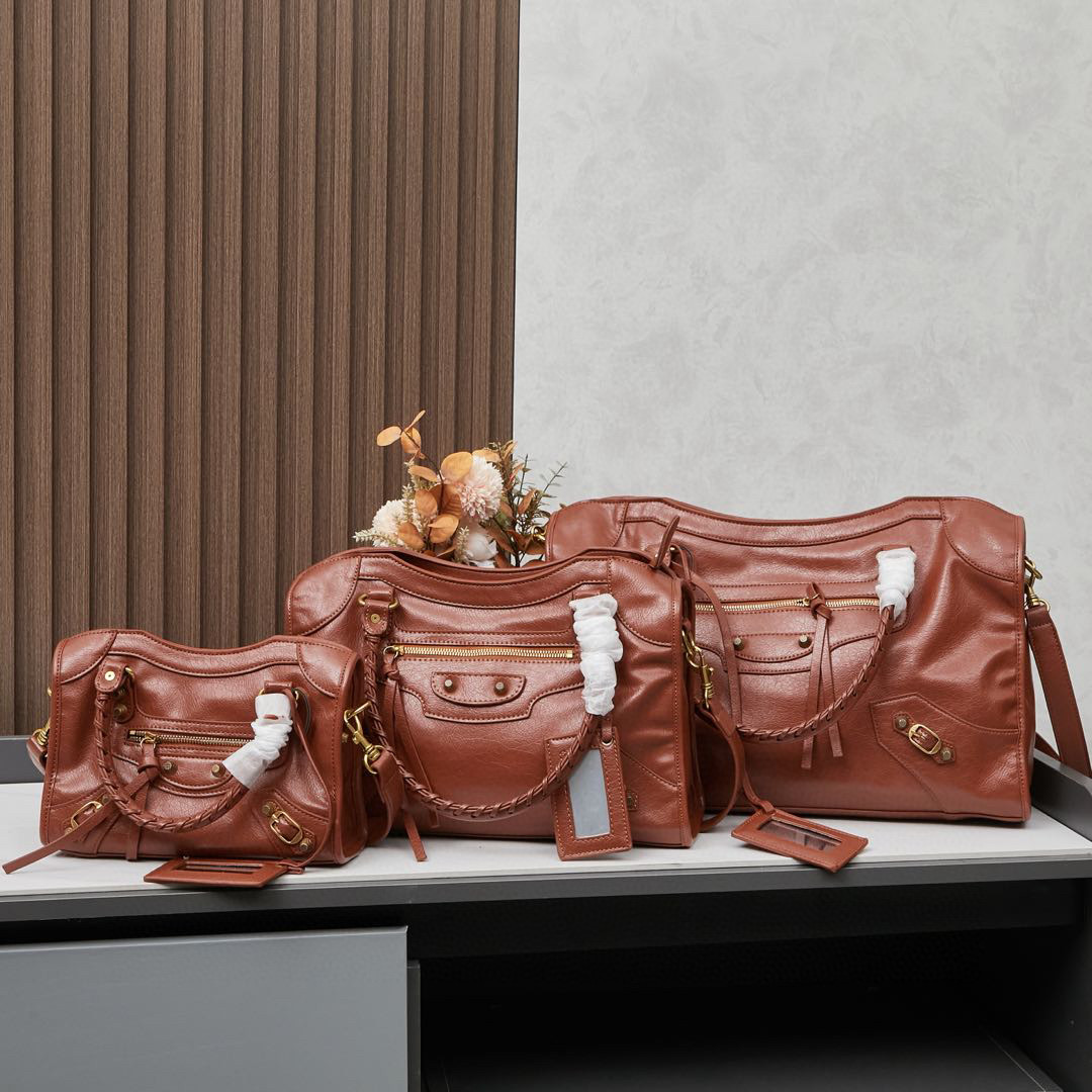 金扣大中小对比图