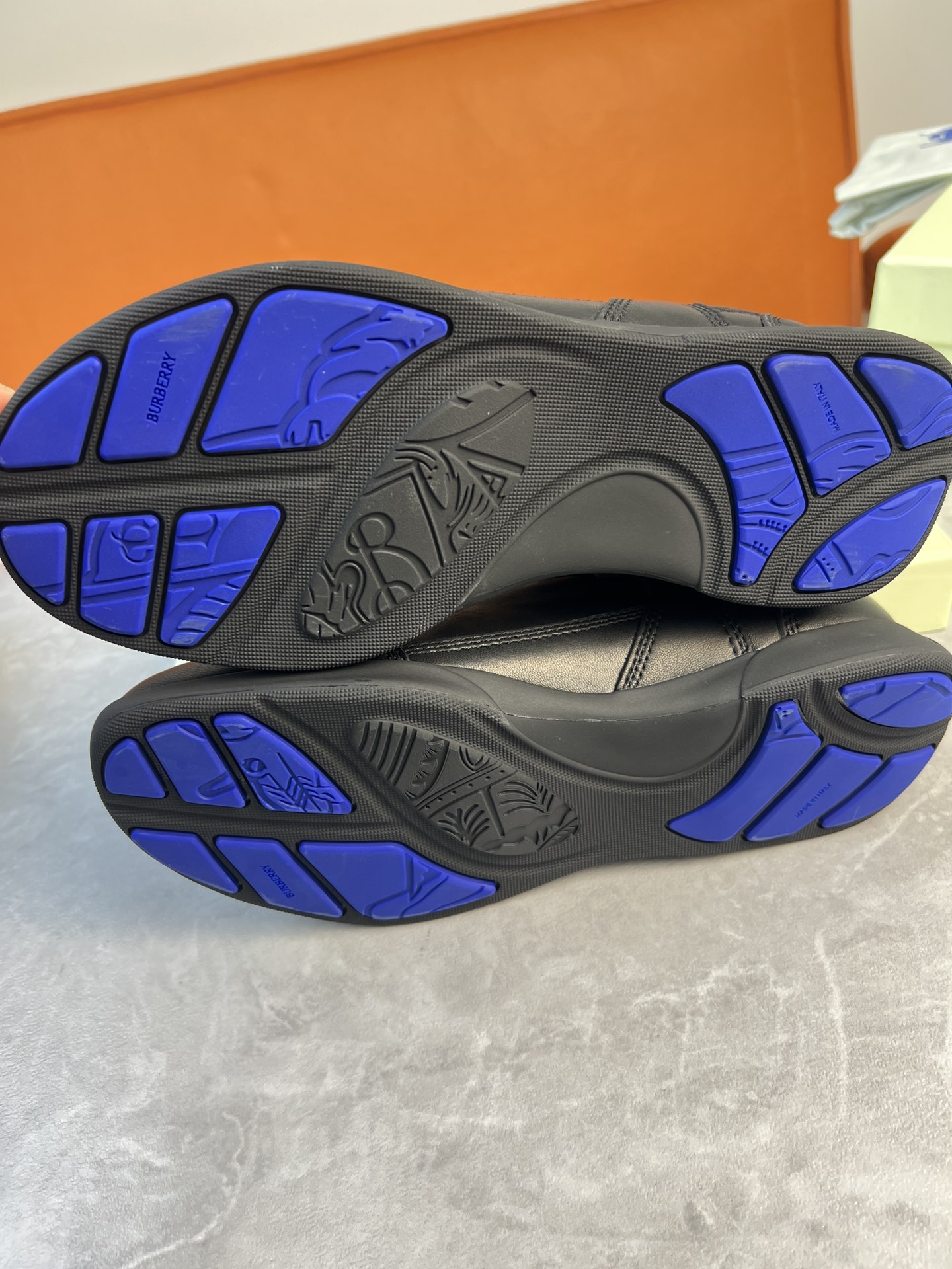 NO:832335,Original model outsole,19860909原版模椇大底,,Men's shoes