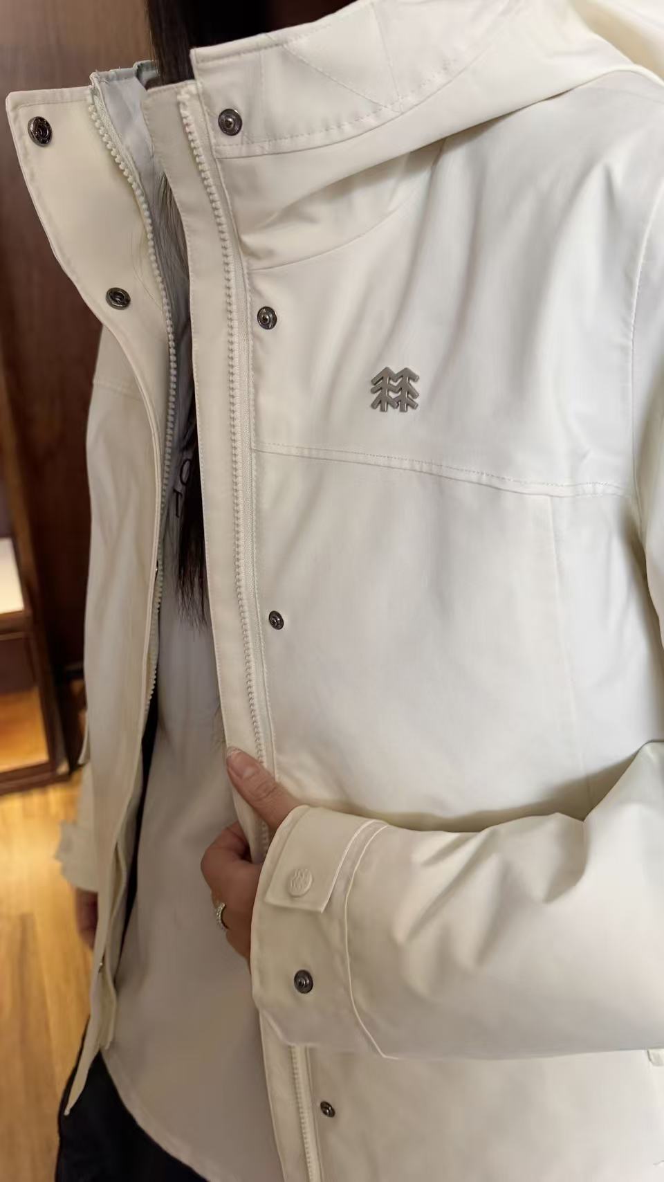 Brunello Cucinelli Haute Couture Haute Couture Ready-to-Wear Clothing 5