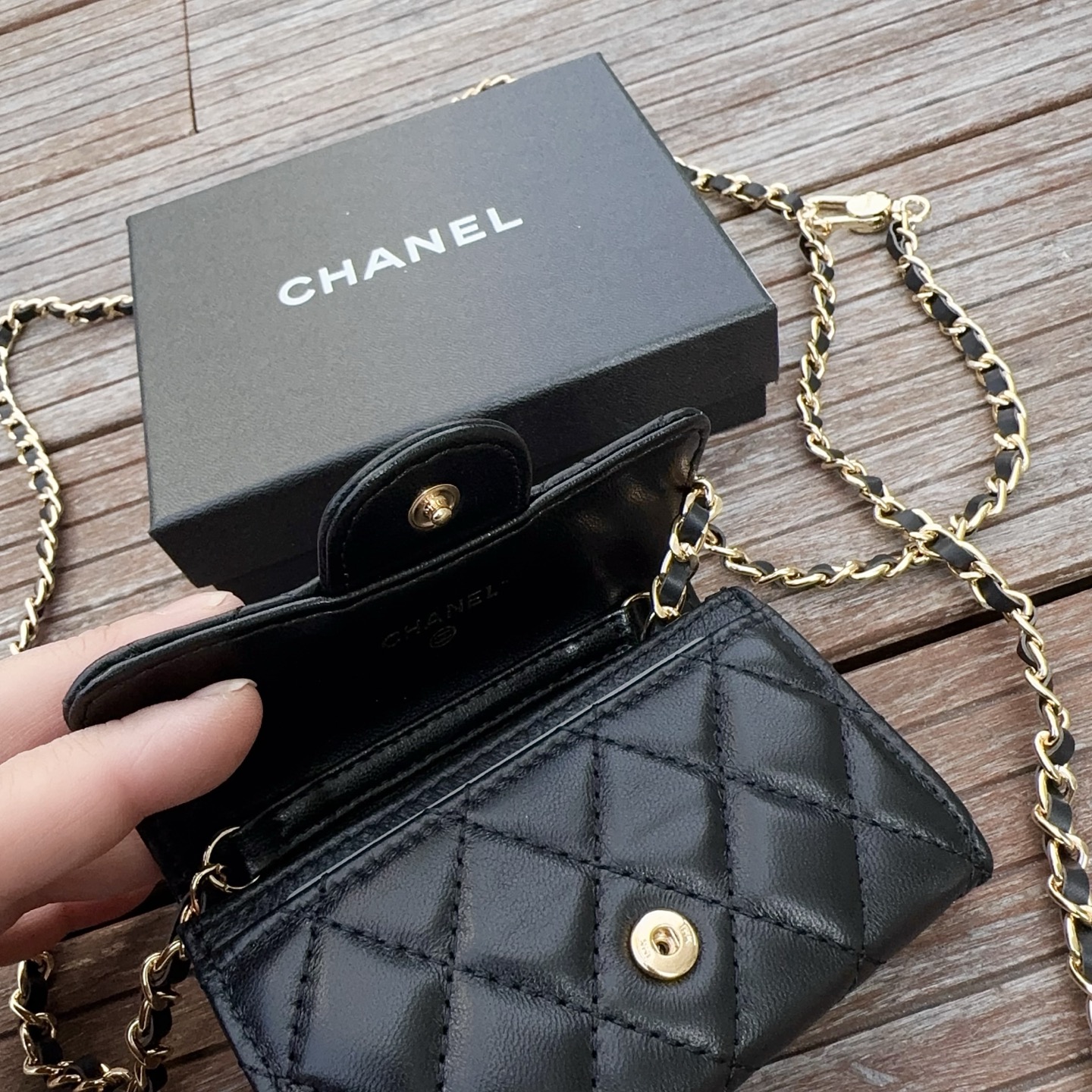 💥💥💥CHANEL 香奈儿  珍珠配纯铜腰链、长度：均码