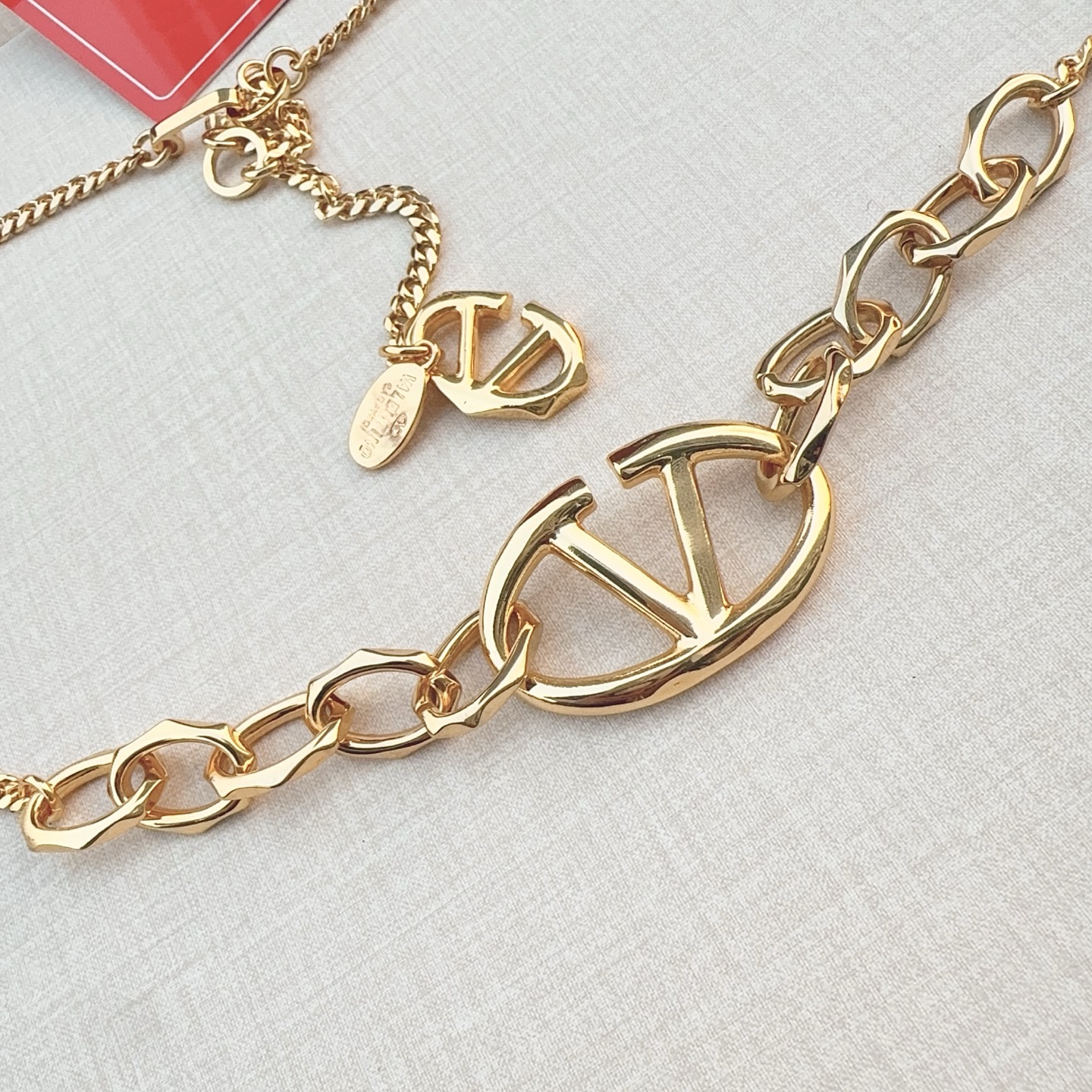 💥💥💥Valentino 华伦天奴 精工纯铜腰链，长度：均码