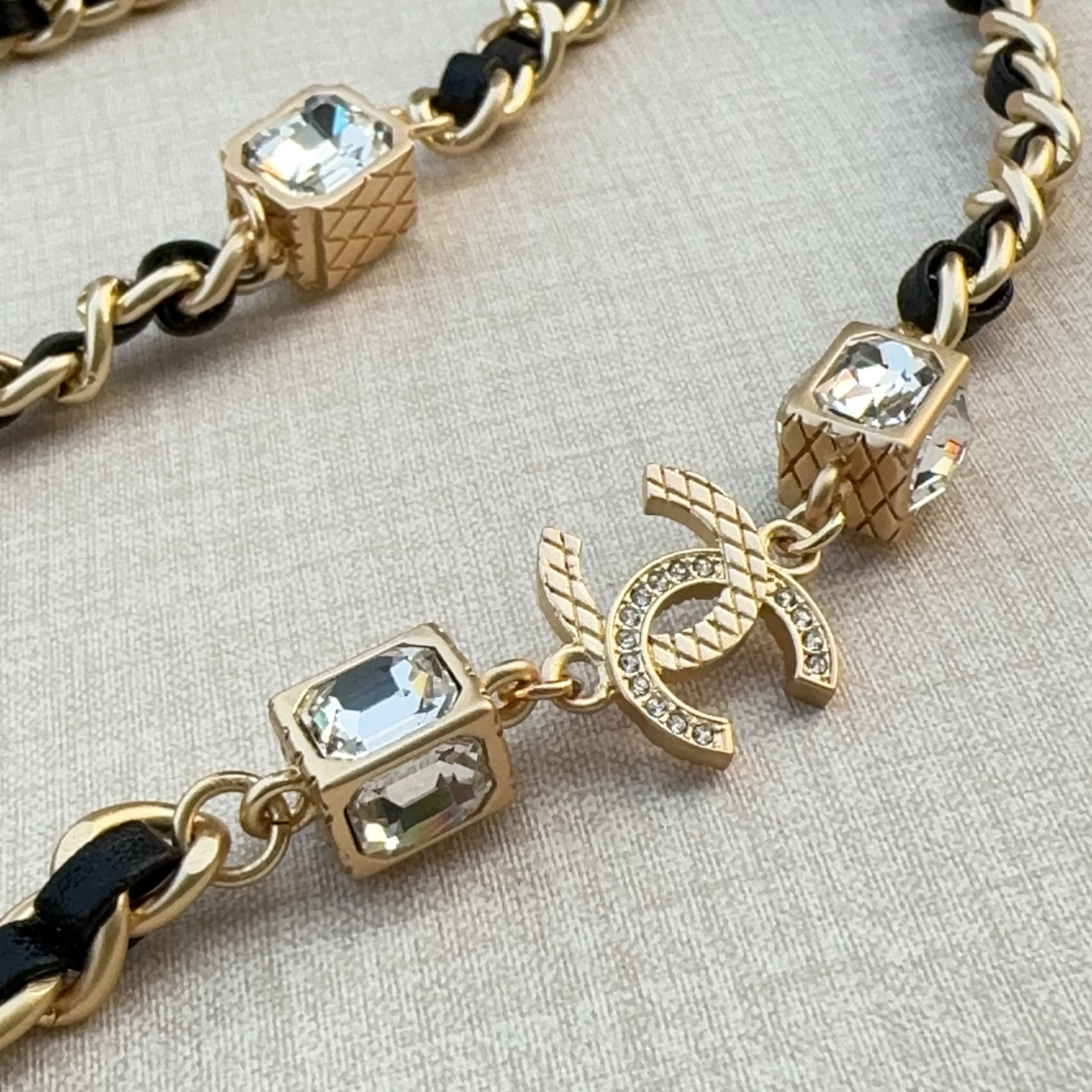 💥💥💥CHANEL 香奈儿 纯铜腰链配白水晶，长度：均码