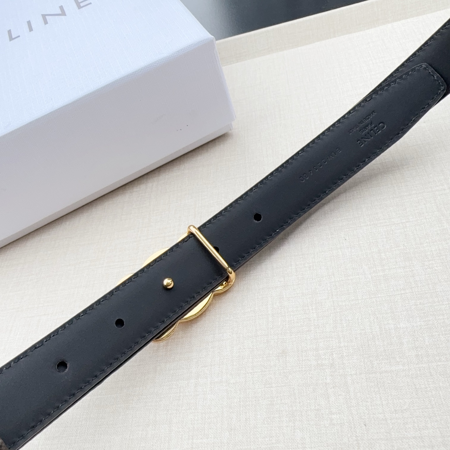 💥💥💥2.5cm赛琳腰带，双面头层牛皮双面可用，长度：75.80.85.90.95.100.欧，纯铜扣配