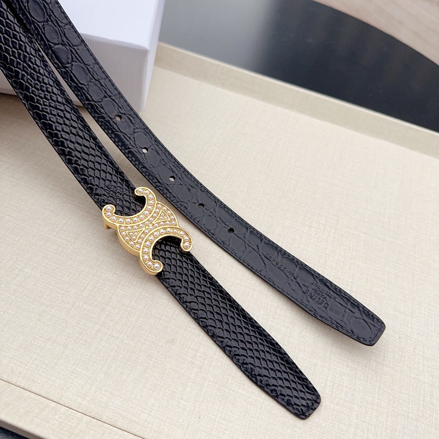 💥💥💥2.5cm赛琳腰带，双面头层牛皮双面可用，长度：75.80.85.90.95.100.欧，纯铜扣配