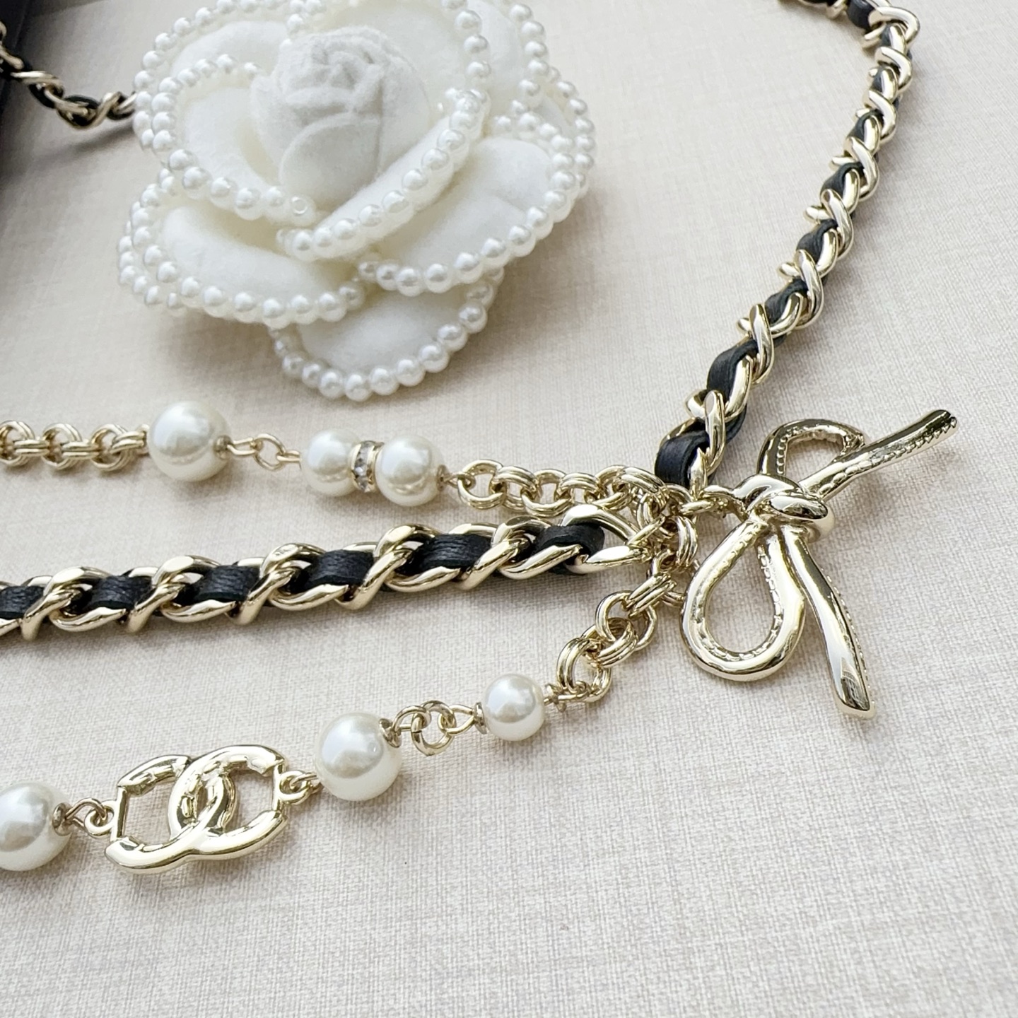 💥💥💥CHANEL 香奈儿 纯铜精工配珍珠腰链，长度：均码