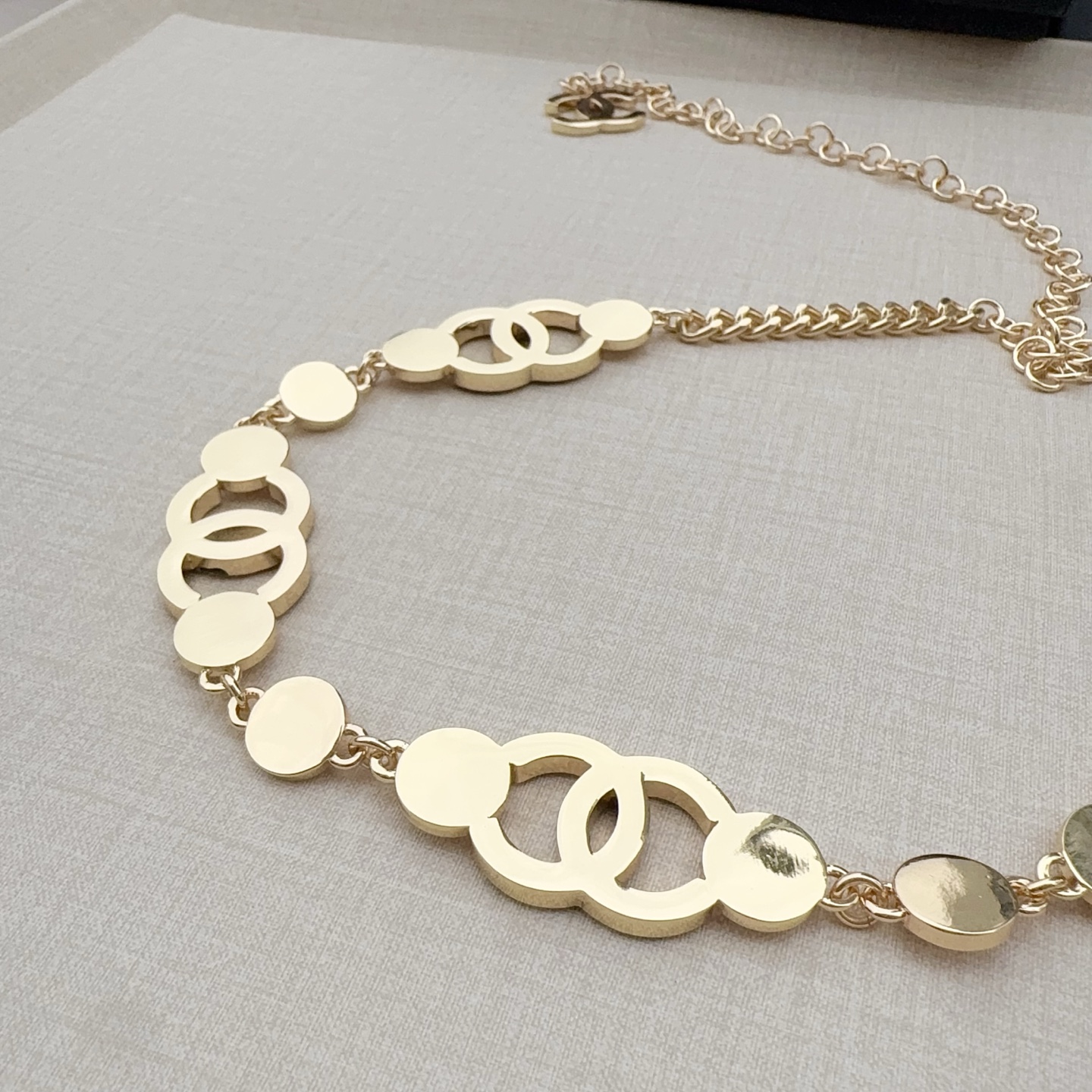 💥💥💥CHANEL 香奈儿、纯铜腰链小五金、经典优雅、时尚百搭，长度：均码