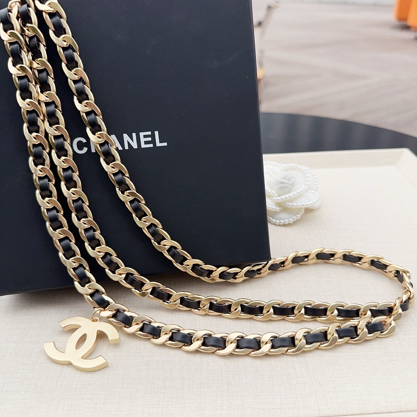 💥💥💥CHANEL 香奈儿、纯铜编织牛皮腰链、经典优雅、时尚百搭，长度：均码，