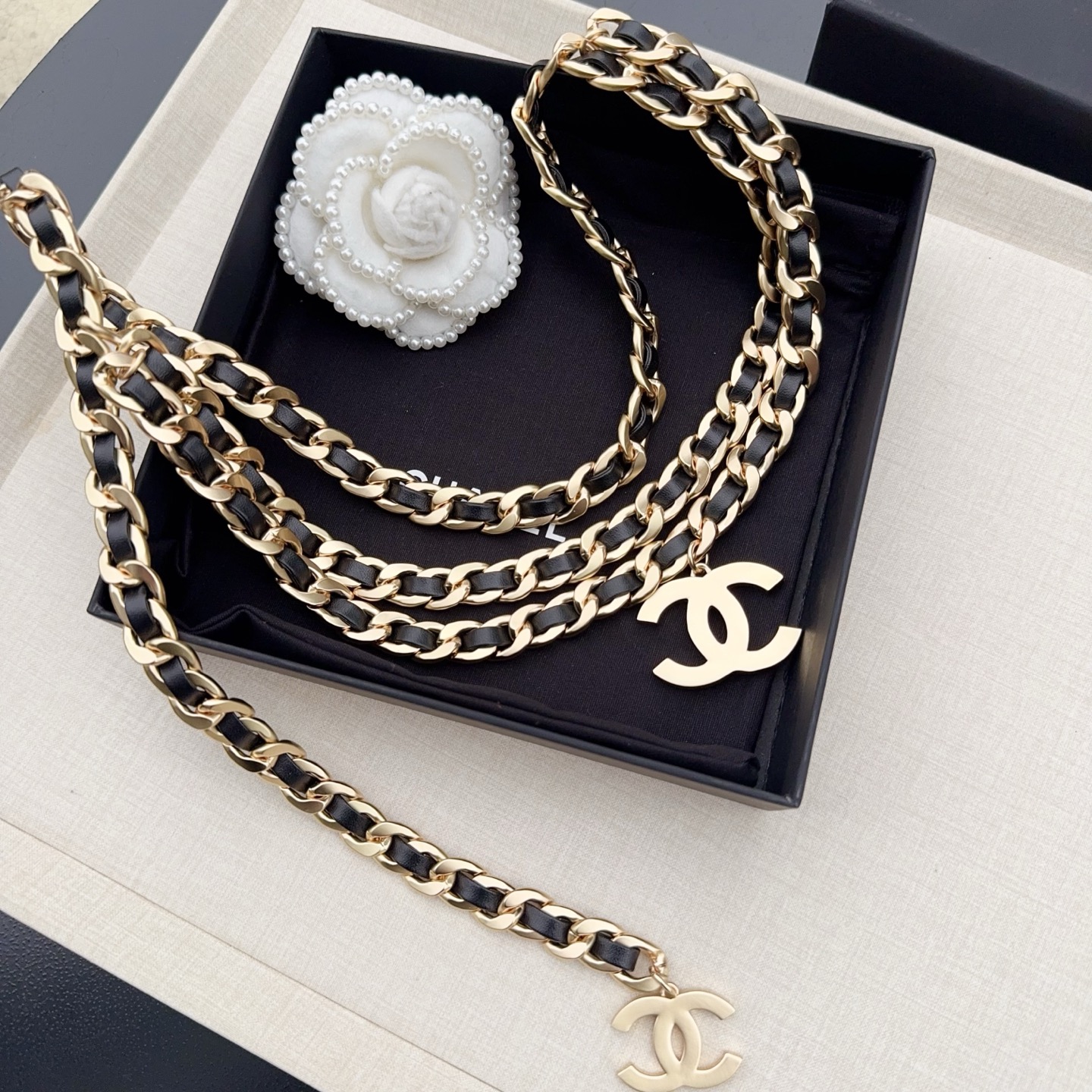 💥💥💥CHANEL 香奈儿、纯铜编织牛皮腰链、经典优雅、时尚百搭，长度：均码，