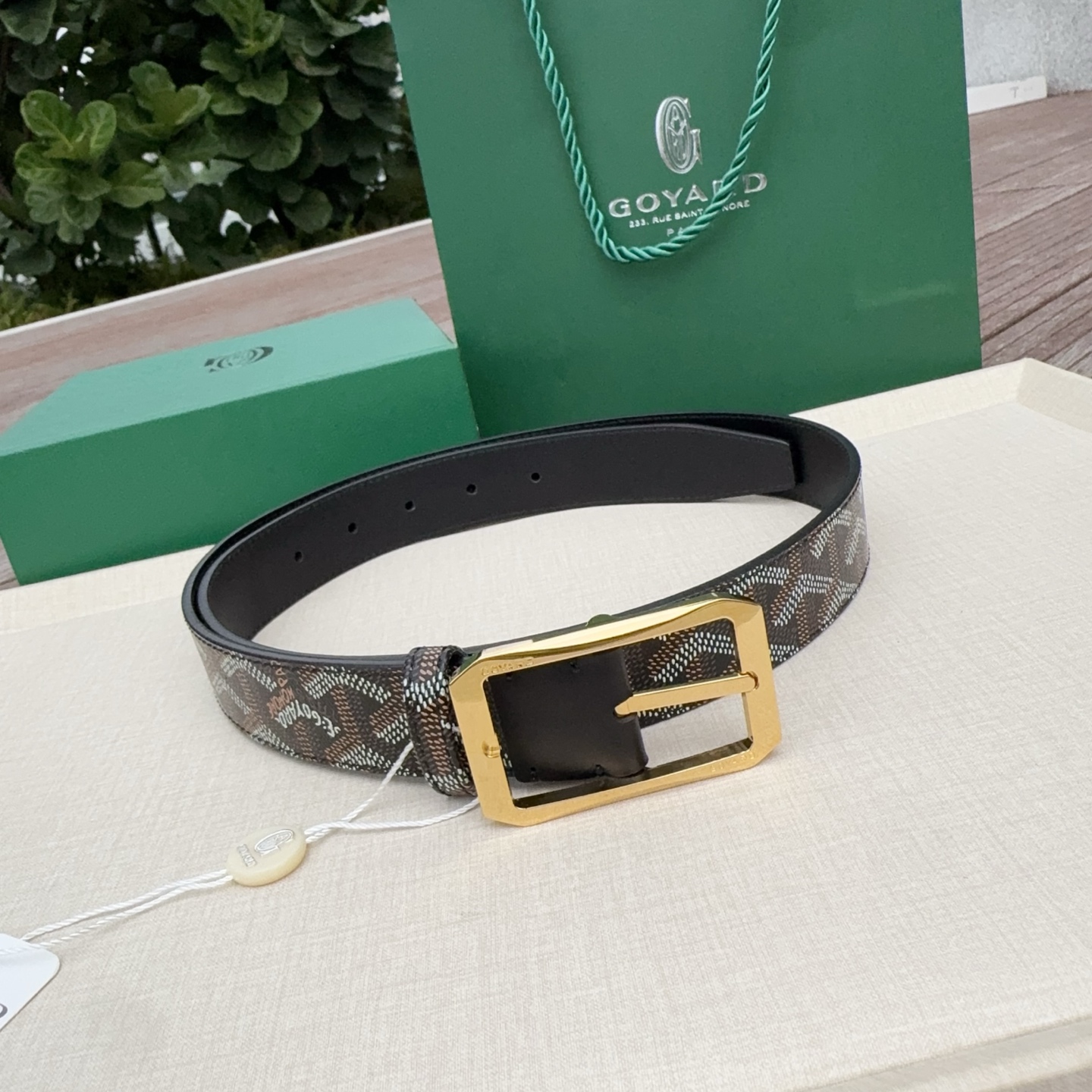 NO:763957,Goyard Goya, width 3.0cm, length: 75.80.85.90.95.100. Europe, the belt is carefully made of imported first-layer cowhide and Goyard counter materials, fine pure copper buckle, high-end atmosphere, low-key luxury, with a full set of packaging, belt, cowhide19860909Goyard戈雅,宽度3.0cm,长度:75.80.85.90.95.100.欧,带身采用进口头层牛皮、Goyard专柜材料精心制作而成,精品纯铜扣,高端大气,低调奢华,搭配全套包装,皮带,cowhide,Belt