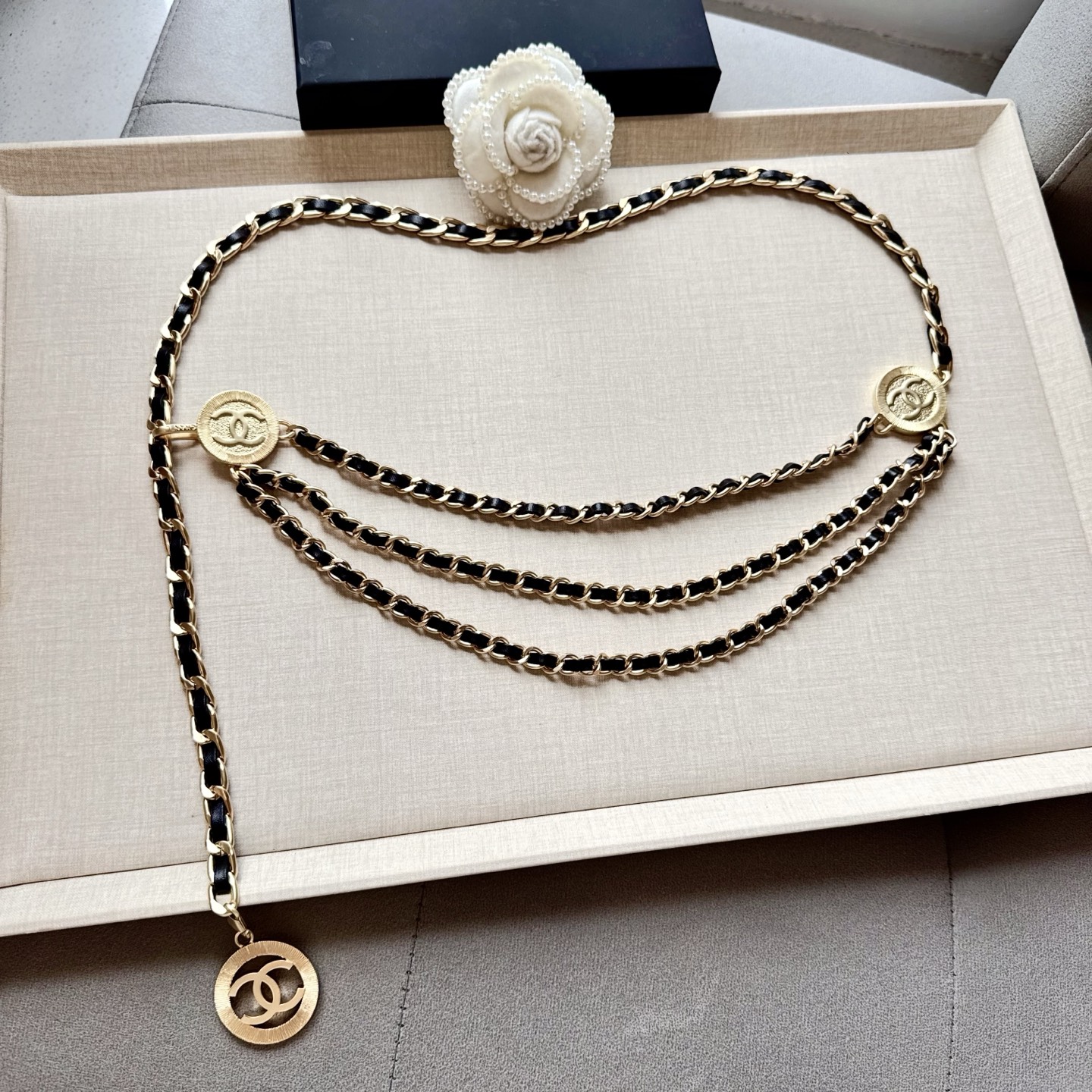 💥💥💥CHANEL 香奈儿、纯铜手工编织牛皮腰链、经典优雅、时尚百搭，长度：均码，