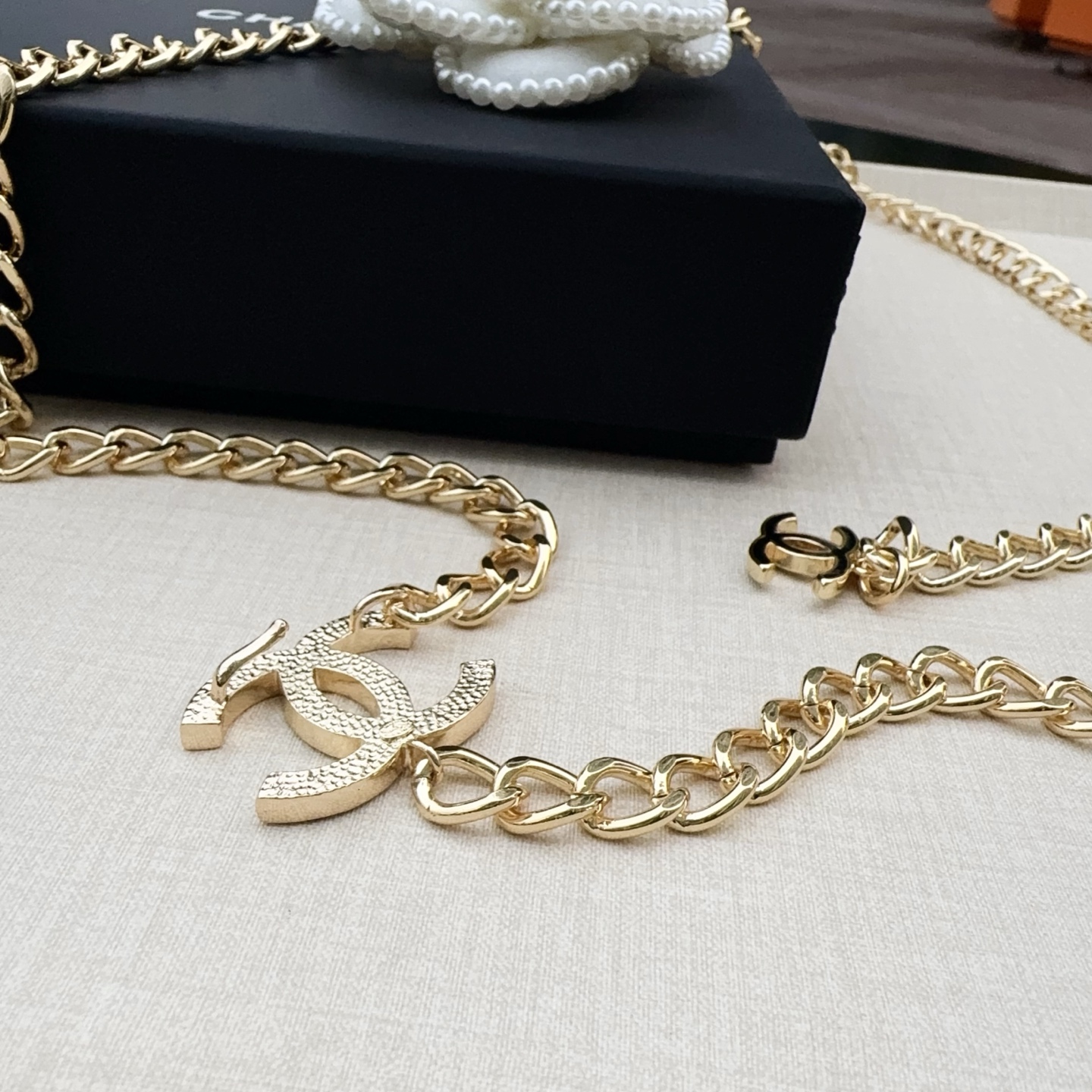 💥💥💥CHANEL 香奈儿 经典 纯铜腰链，集时尚潮流于一身，长度：均码