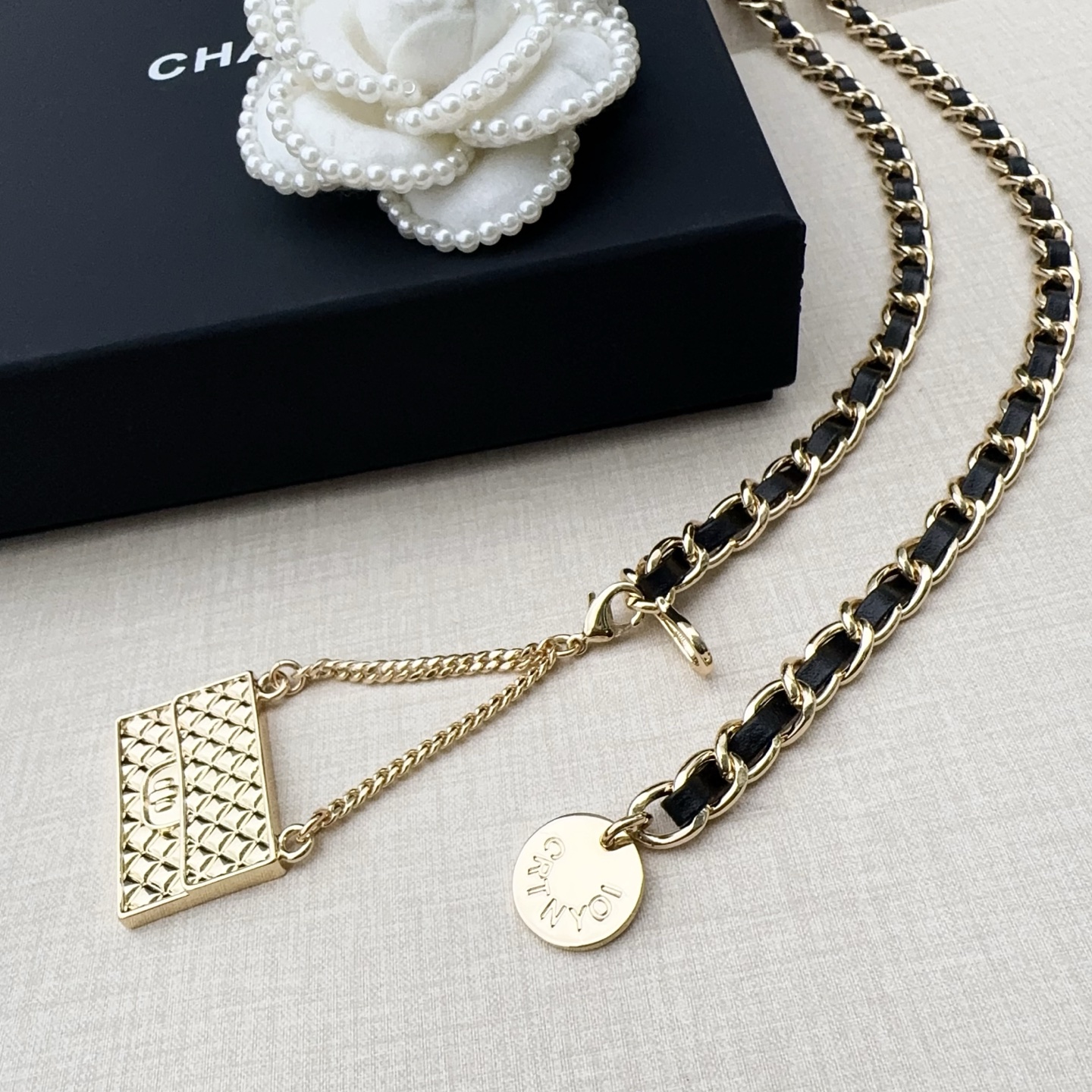 💥💥💥CHANEL 香奈儿腰链、纯铜手工编织牛皮腰链、经典优雅、时尚百搭，长度：均码，