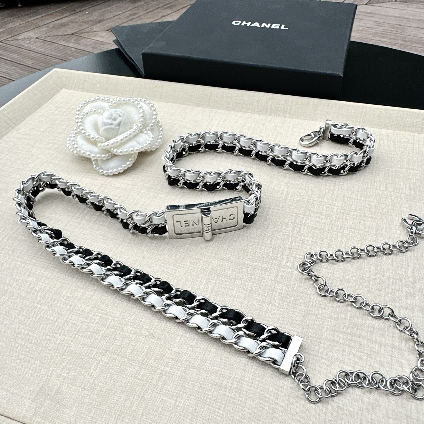 💥💥💥CHANEL 香奈儿腰链、纯铜手工编织牛皮双色腰链、经典优雅、时尚百搭，长度：均码：