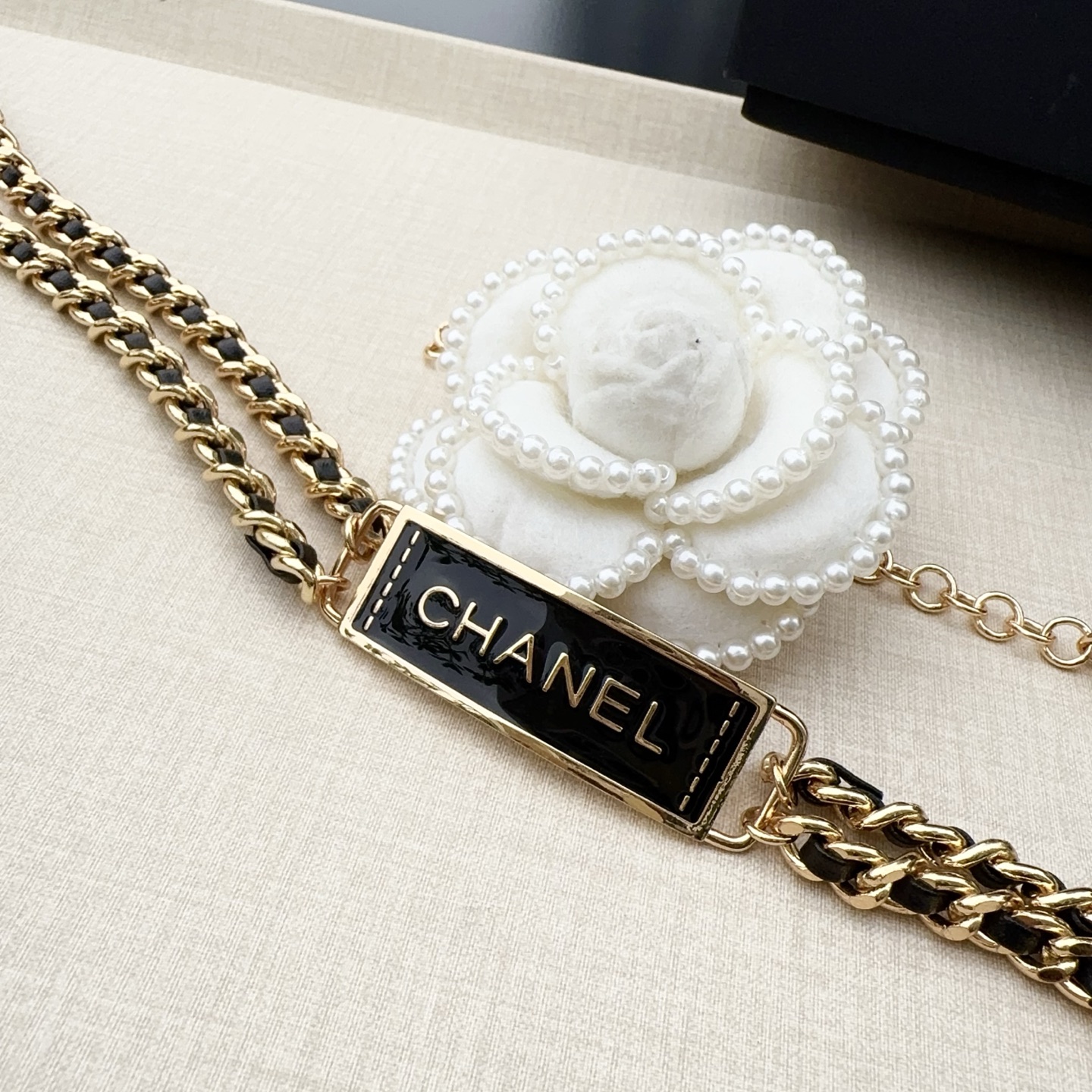 💥💥💥CHANEL 香奈儿、纯铜编织牛皮腰链、经典优雅、时尚百搭，长度：均码，