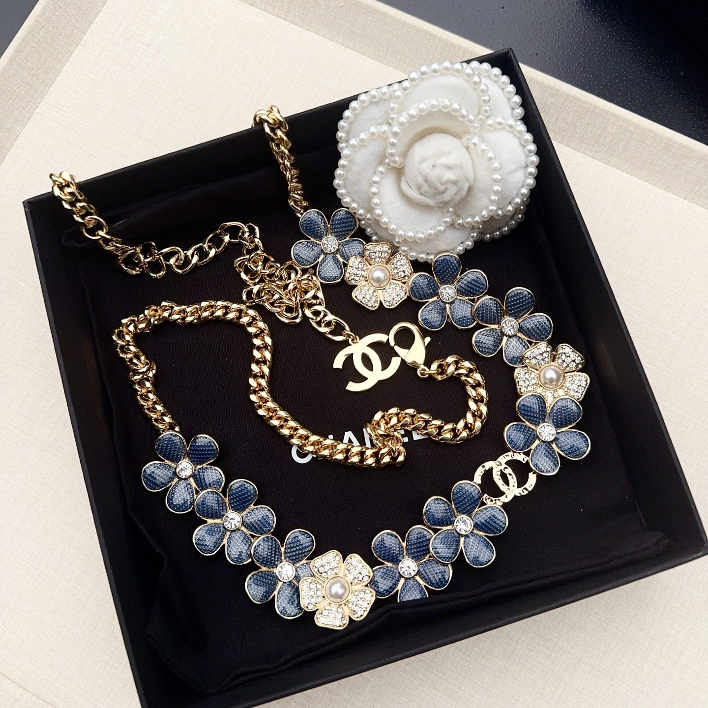 💥💥💥CHANEL 香奈儿、纯铜牛仔布手工艺镶钻腰链、经典优雅、时尚百搭，长度：均码，