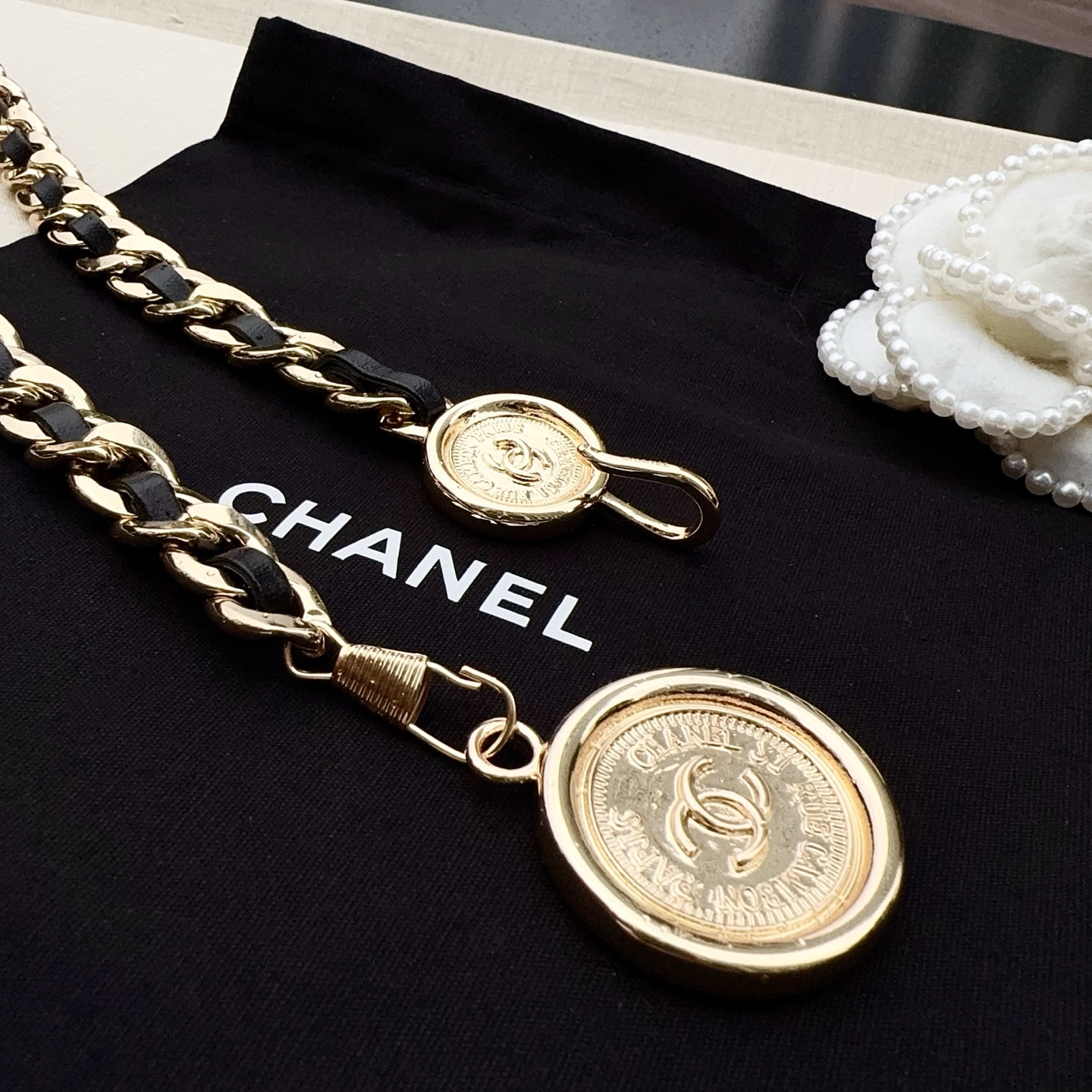💥💥💥CHANEL 香奈儿、纯铜编织牛皮腰链、经典优雅、时尚百搭，长度：均码，