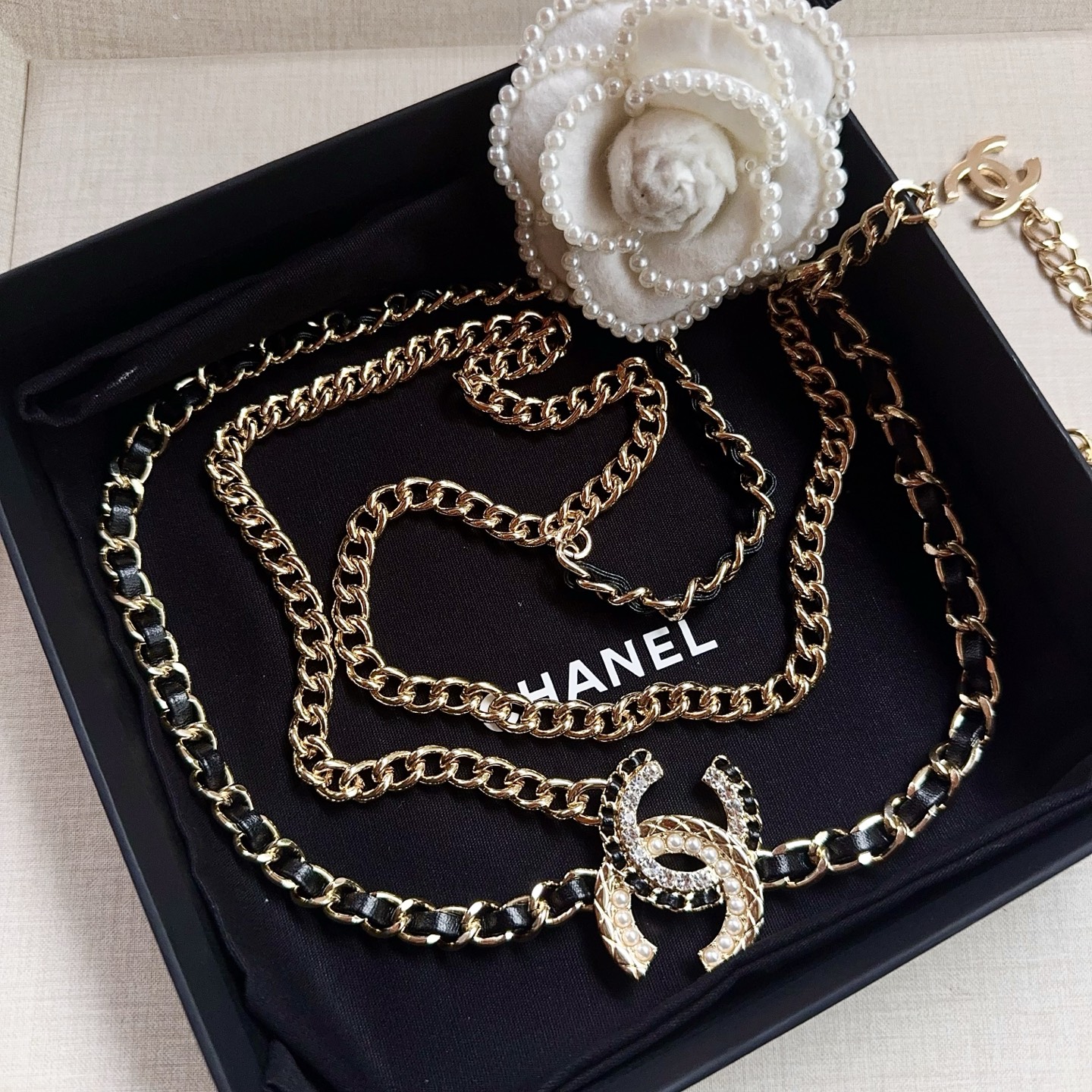 💥💥💥CHANEL 香奈儿、纯铜编织牛皮腰链、经典优雅、时尚百搭，长度：均码，