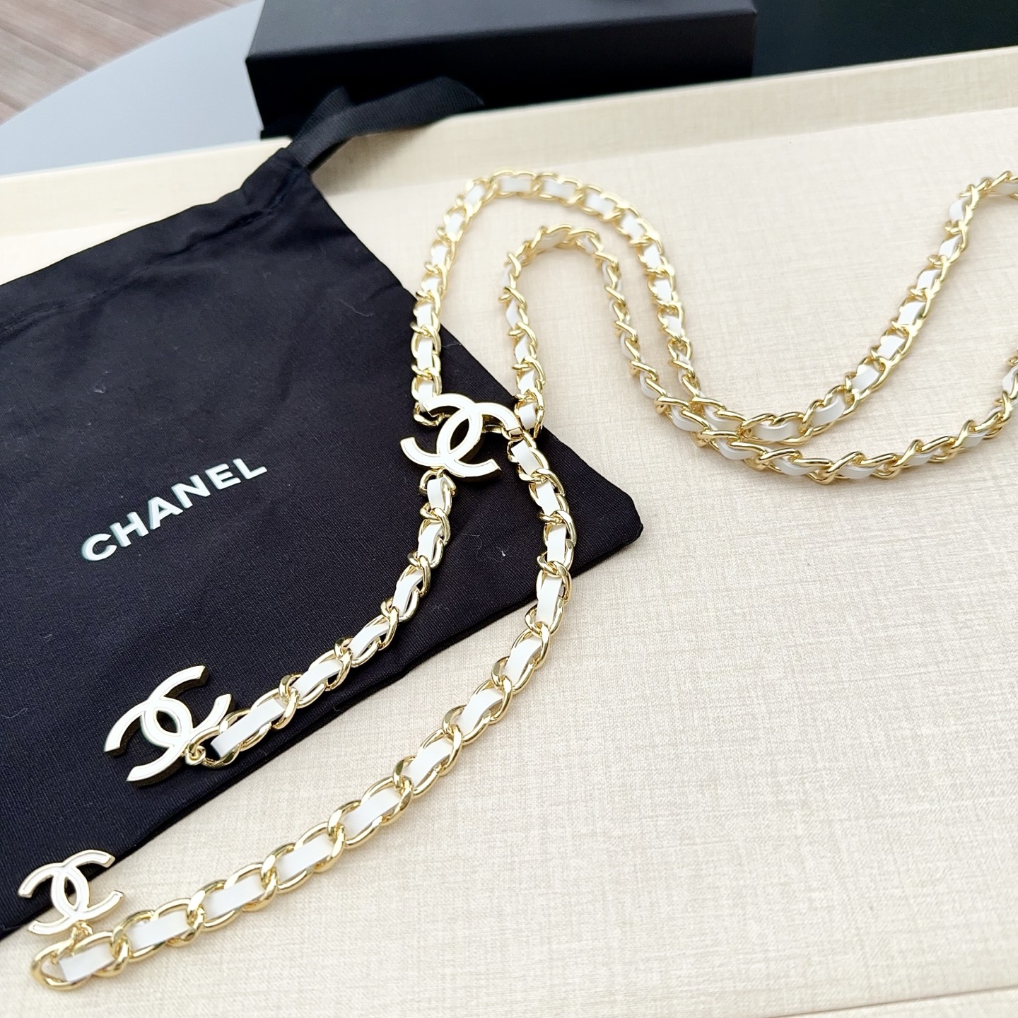 💥💥💥CHANEL 香奈儿、纯铜编织牛皮腰链、经典优雅、时尚百搭，长度：均码，