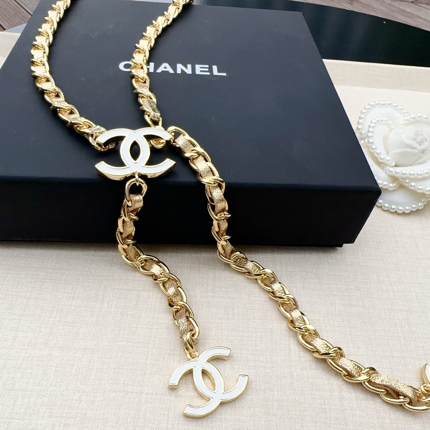 💥💥💥CHANEL 香奈儿、纯铜编织牛皮腰链、经典优雅、时尚百搭，长度：均码，