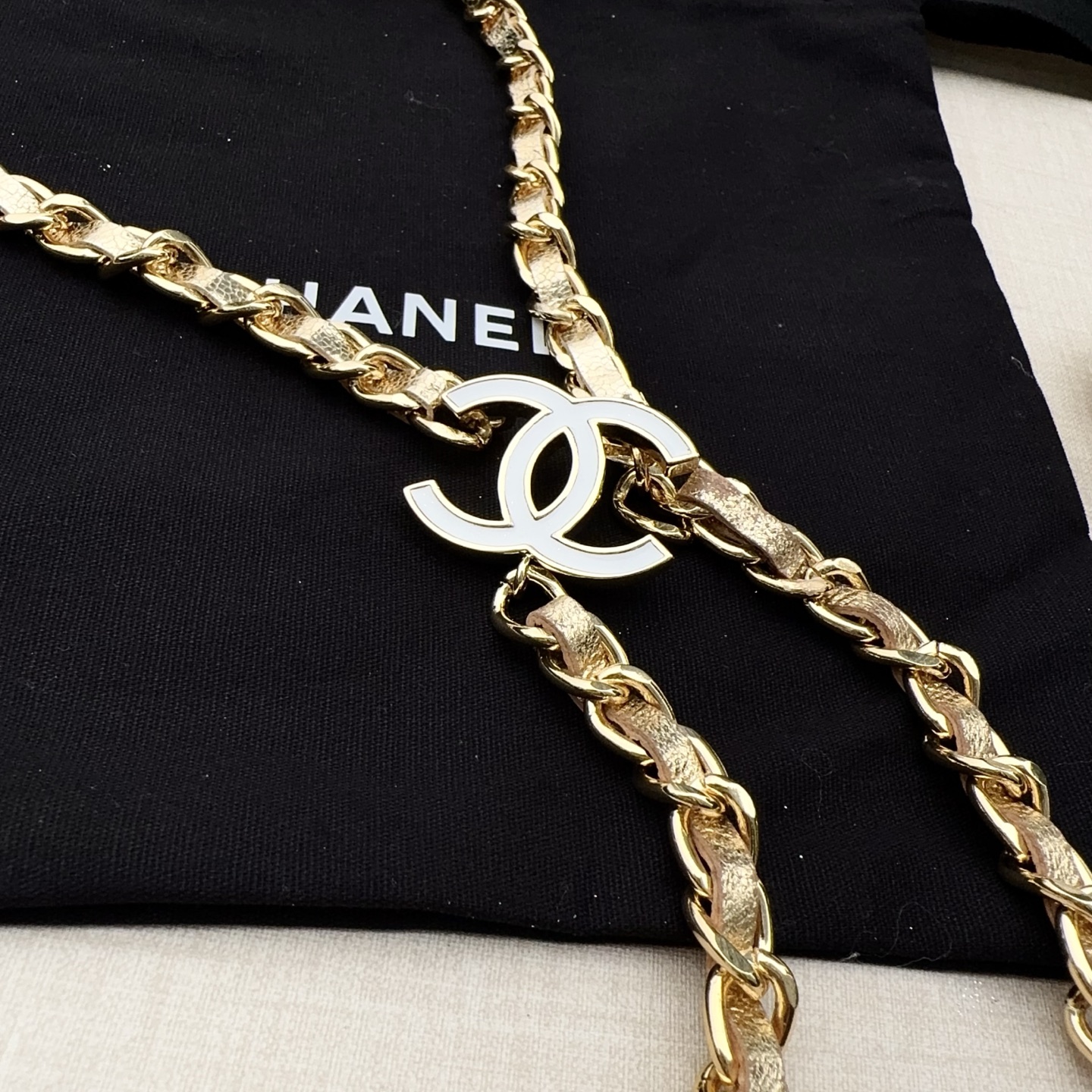 💥💥💥CHANEL 香奈儿、纯铜编织牛皮腰链、经典优雅、时尚百搭，长度：均码，