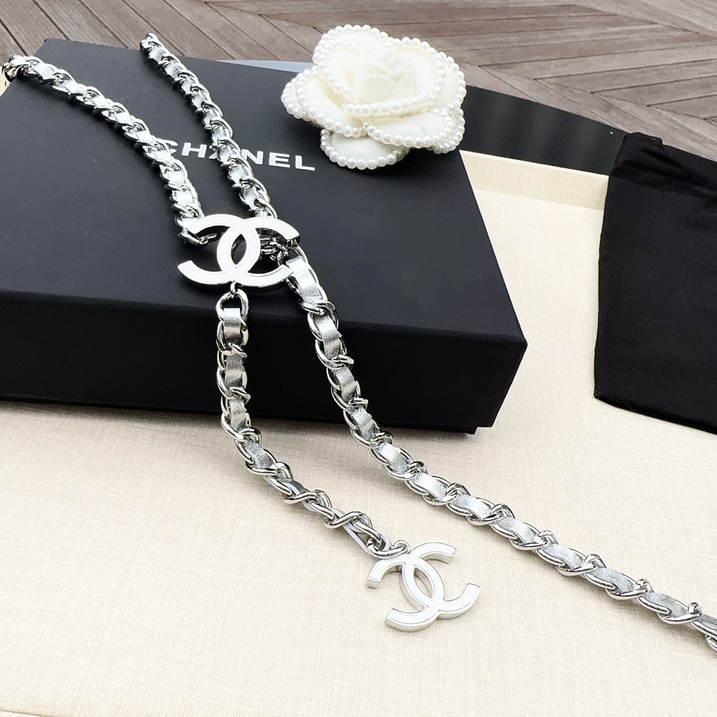💥💥💥CHANEL 香奈儿、纯铜编织牛皮腰链、经典优雅、时尚百搭，长度：均码，