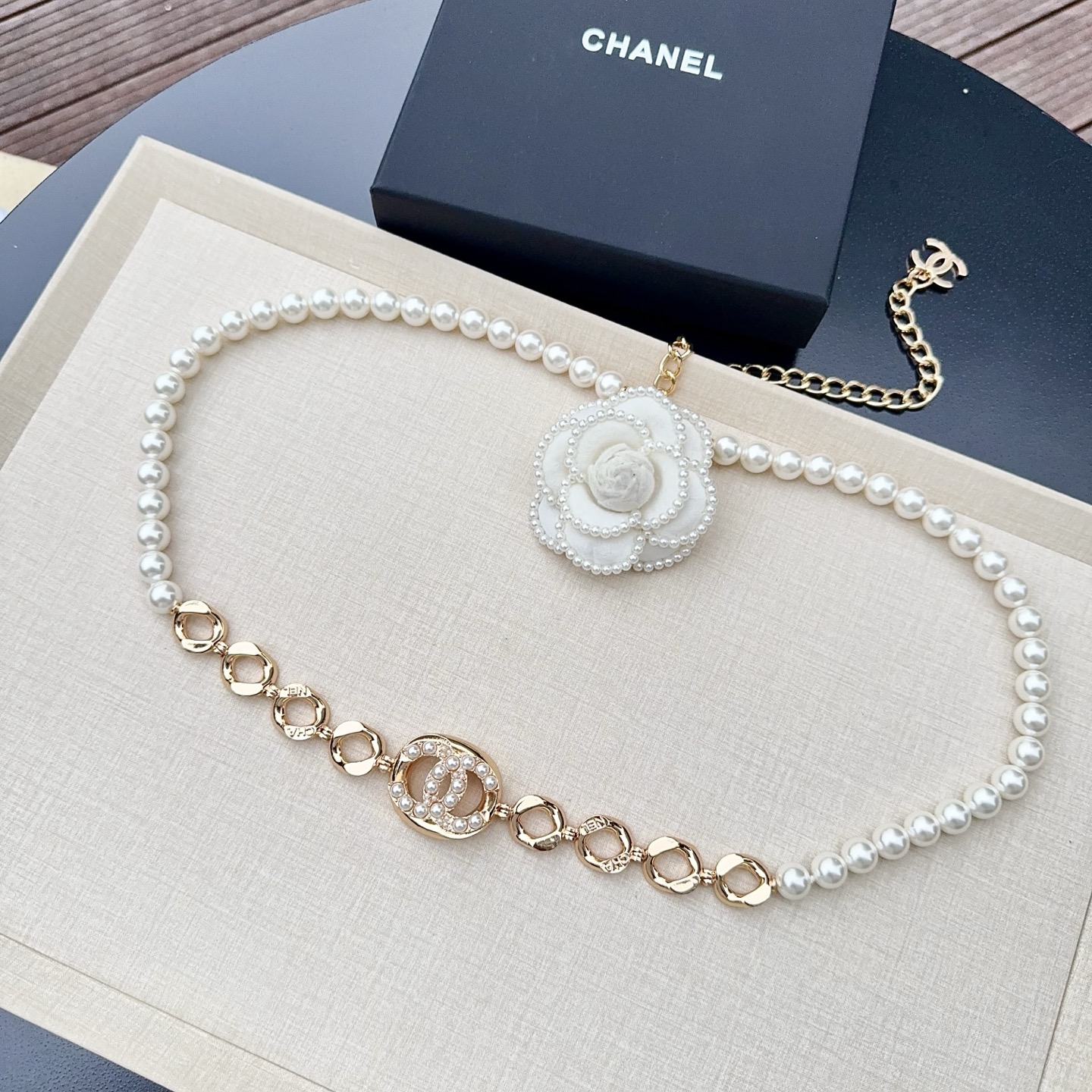 💥💥💥CHANEL 香奈儿  珍珠配纯铜腰链、时尚简约，休闲百搭🌹  长度：均码，