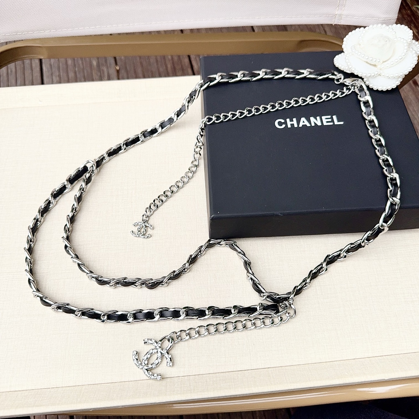 💥💥💥CHANEL 香奈儿  纯铜镶钻腰链、时尚简约，休闲百搭🌹  长度：均码