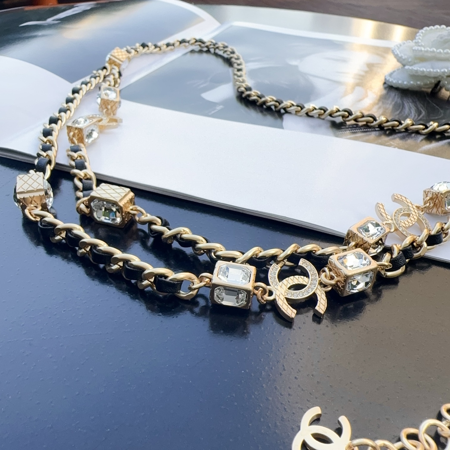 💥💥💥CHANEL 香奈儿  纯铜镶钻腰链、时尚简约，休闲百搭🌹  长度：均码，