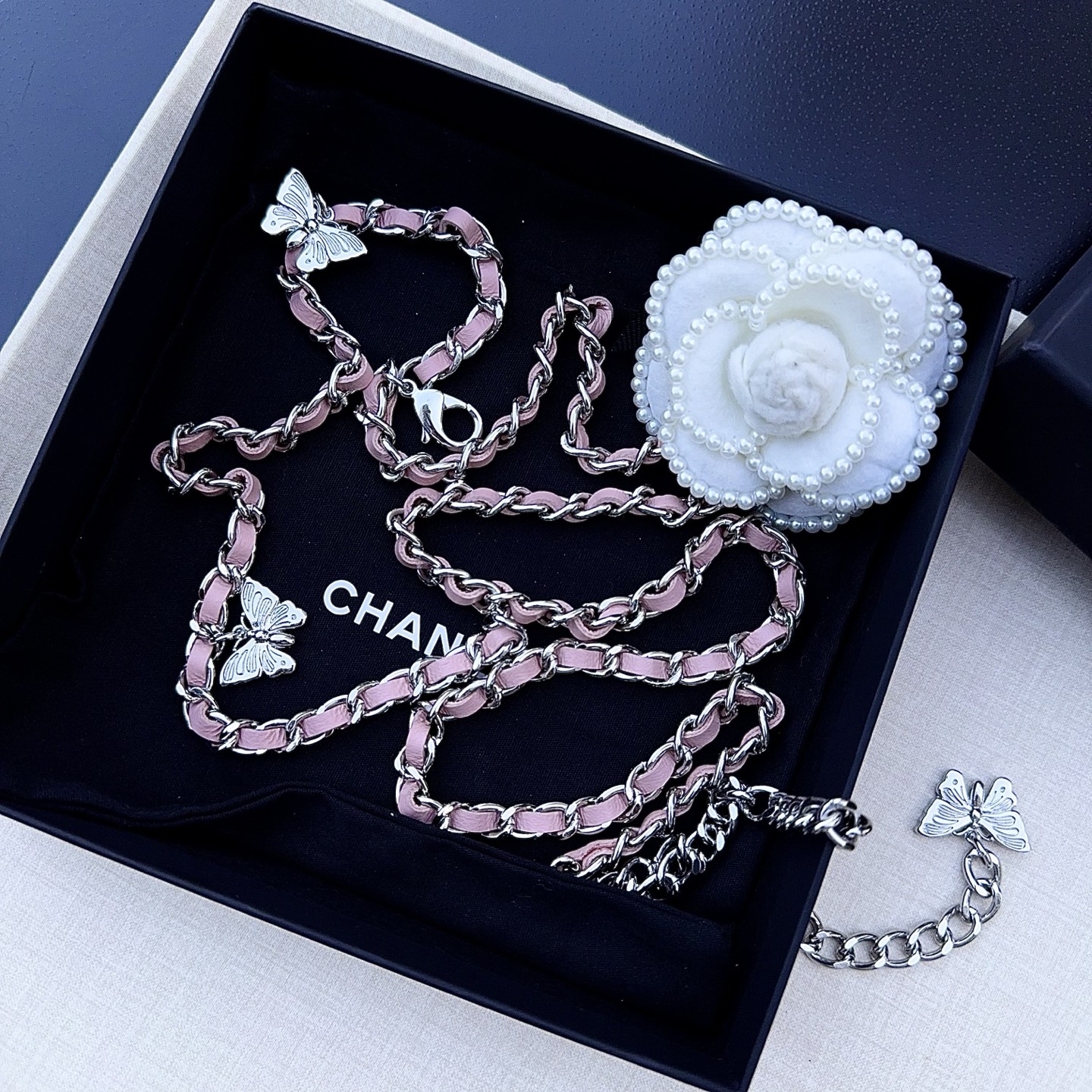 💥💥💥CHANEL 香奈儿、编织牛皮腰链、经典优雅、时尚百搭，长度：均码，