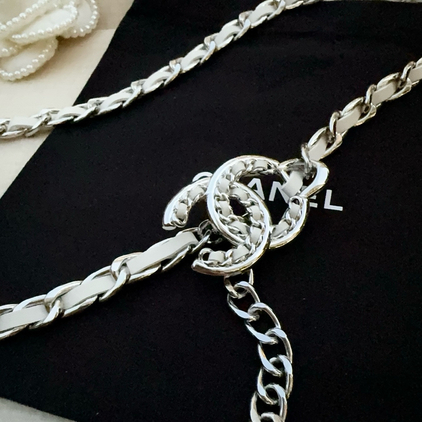 💥💥💥CHANEL 香奈儿、编织牛皮腰链、经典优雅、时尚百搭，长度：均码，