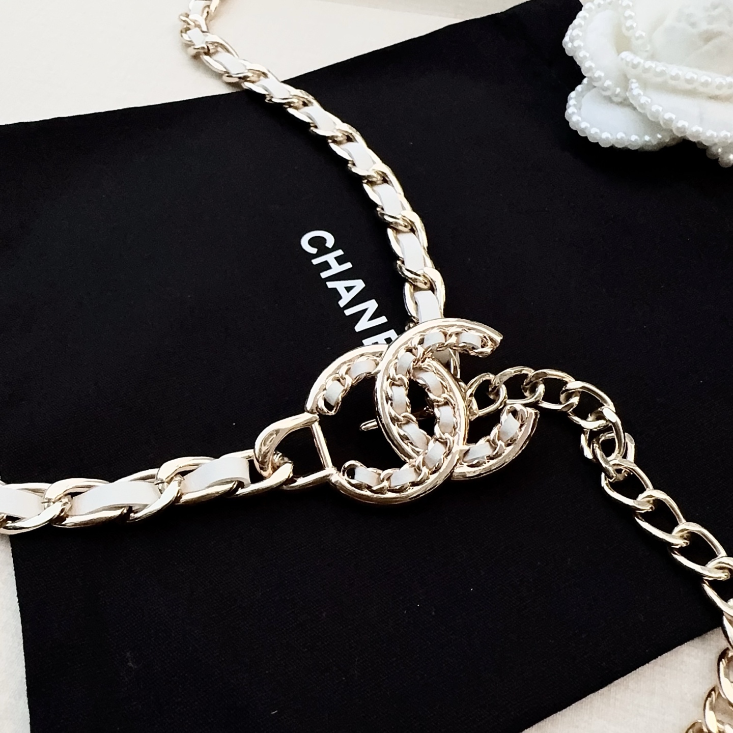 💥💥💥CHANEL 香奈儿、编织牛皮腰链、经典优雅、时尚百搭，长度：均码，