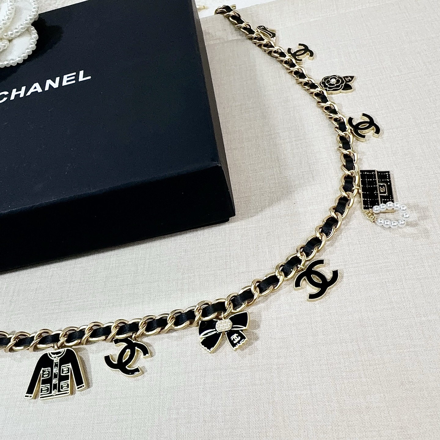 💥💥💥CHANEL 香奈儿  磨胶小五金配手工编皮链条，优雅气质，时尚品味🌹，长度：均码
