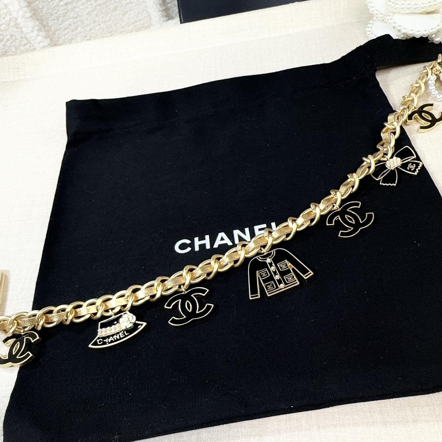 💥💥💥CHANEL 香奈儿  磨胶小五金配手工编皮链条，优雅气质，时尚品味🌹，长度：均码，