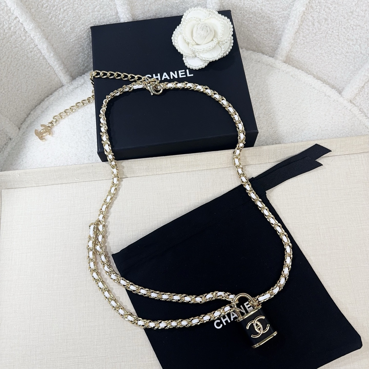 💥💥💥CHANEL 香奈儿、手工编织链条配铜锁扣腰链、经典优雅、时尚百搭，长度：均码，