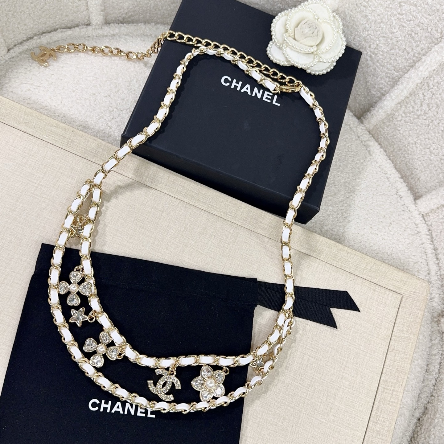 💥💥💥CHANEL 香奈儿  镶钻小五金手工编皮腰链，优雅气质，时尚品味🌹，长度：均码，
