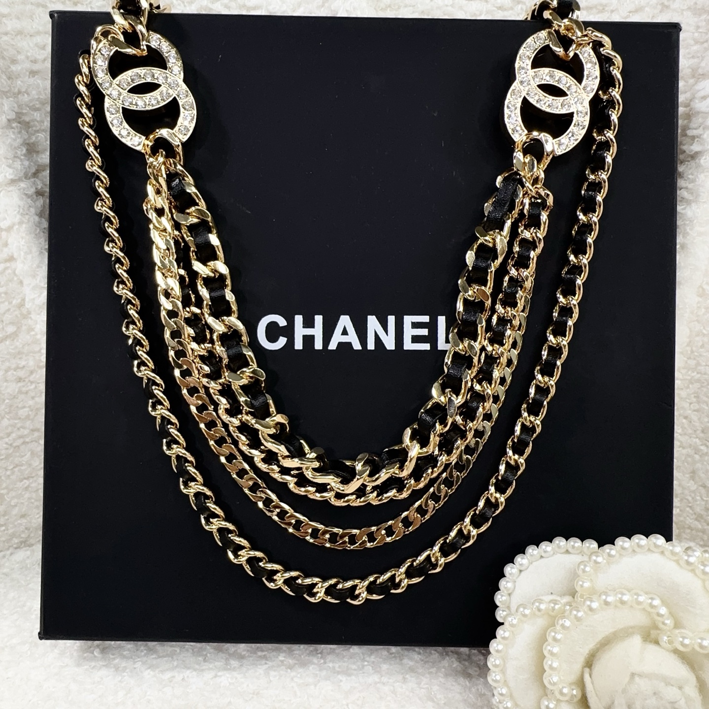 💥💥💥CHANEL 香奈儿、镶钻小五金搭配编织皮腰链、经典优雅、时尚百搭，长度：均码，