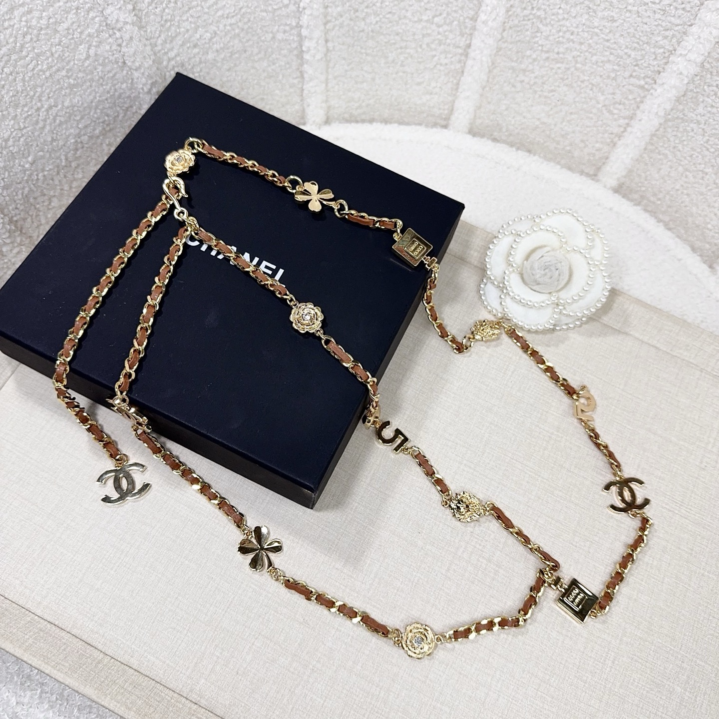 💥💥💥CHANEL 香奈儿  精品小五金手工编皮腰链，优雅气质，时尚品味🌹，长度：均码，