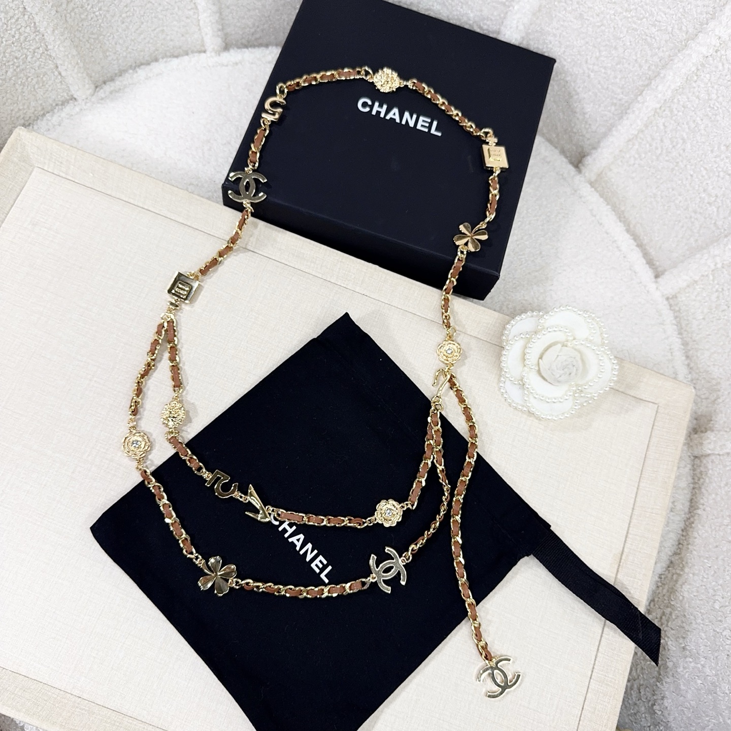 💥💥💥CHANEL 香奈儿  精品小五金手工编皮腰链，优雅气质，时尚品味🌹，长度：均码，