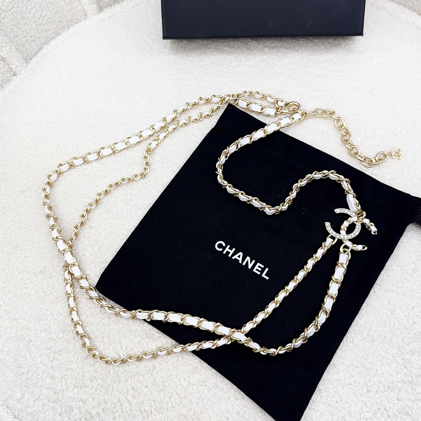 💥💥💥CHANEL 香奈儿  镶钻手工编皮腰链，优雅气质，时尚品味🌹🌹🌹，长度：均码，