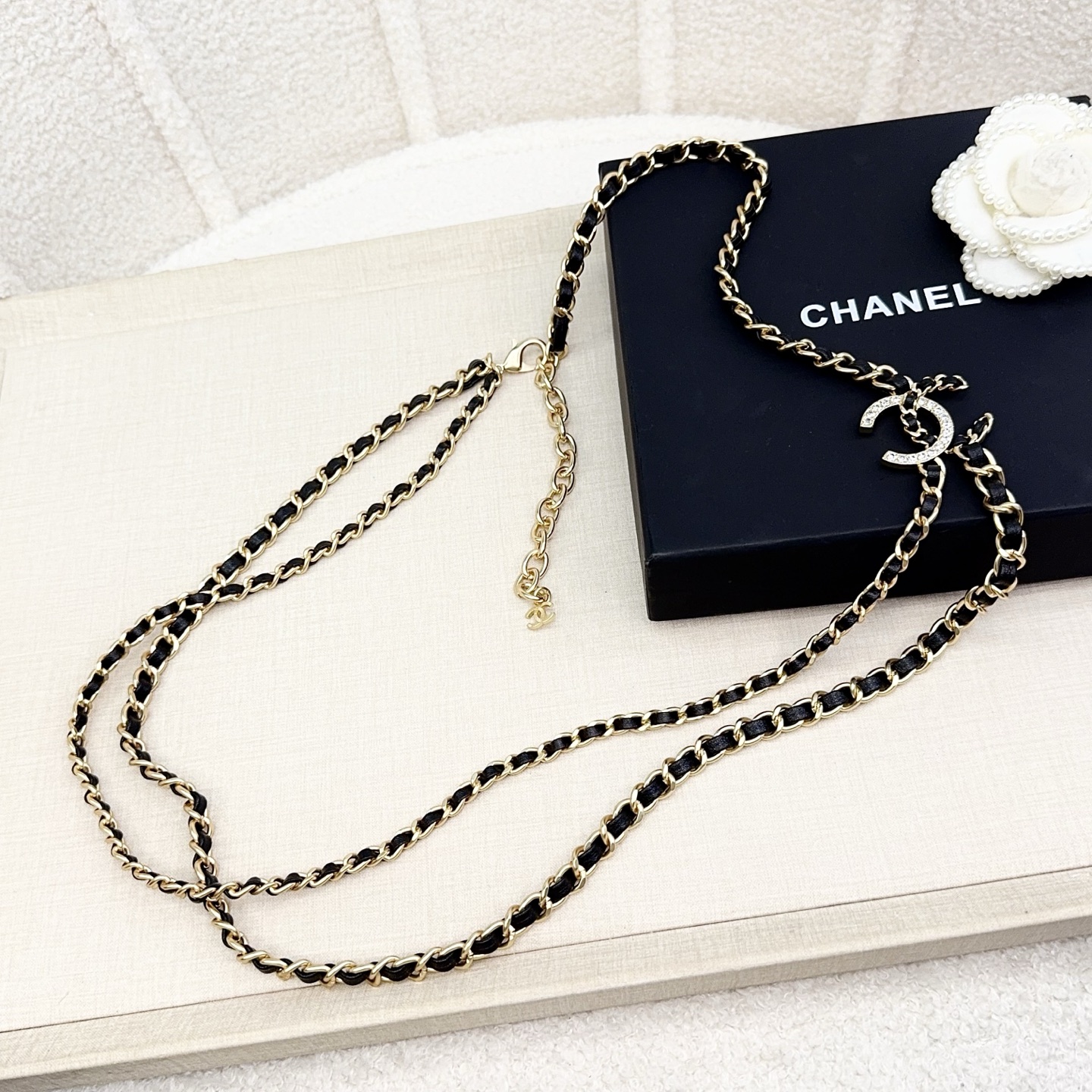 💥💥💥CHANEL 香奈儿  镶钻手工编皮腰链，优雅气质，时尚品味🌹🌹🌹，长度：均码，
