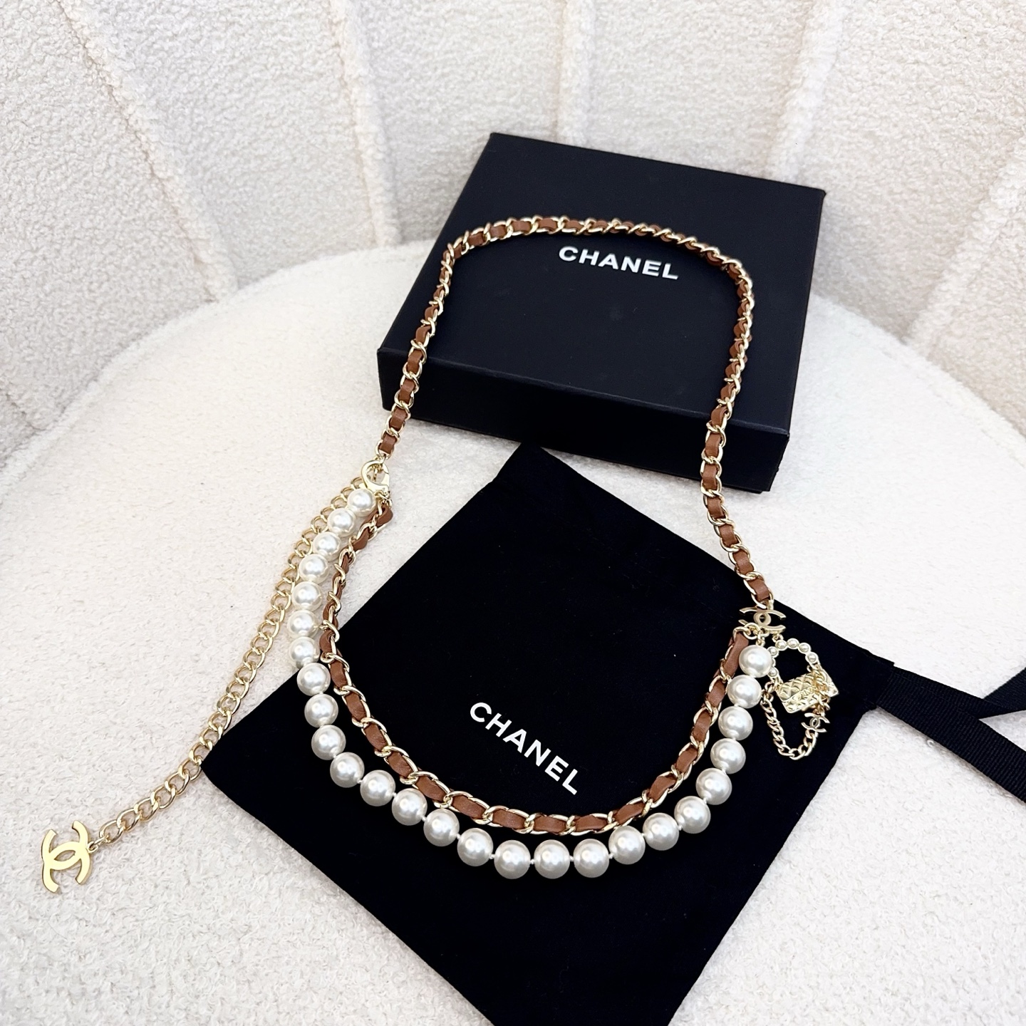 💥💥💥CHANEL 香奈儿  手工编皮珍珠腰链，优雅气质，时尚品味🌹🌹🌹，长度：均码，