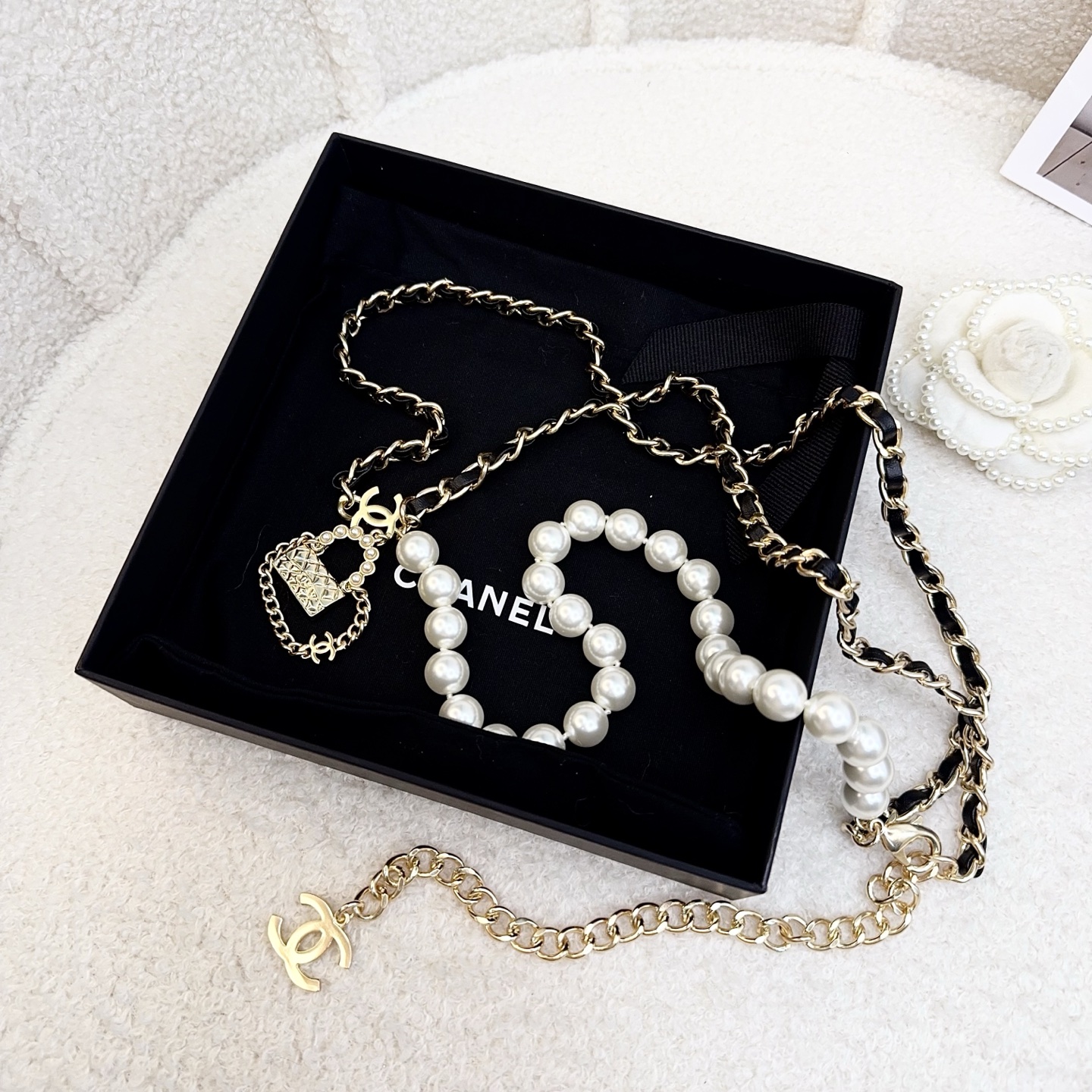 💥💥💥CHANEL 香奈儿  手工编皮珍珠腰链，优雅气质，时尚品味🌹🌹🌹，长度：均码，